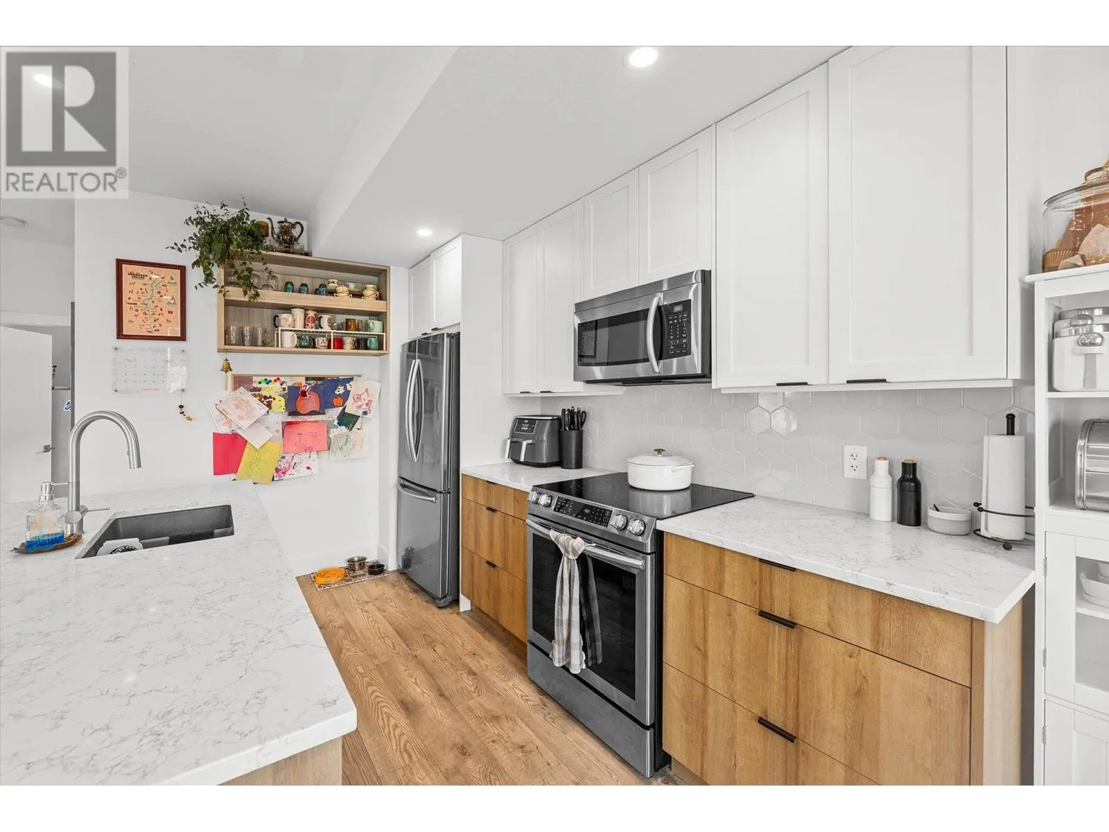 3911 27 Avenue Unit# 202