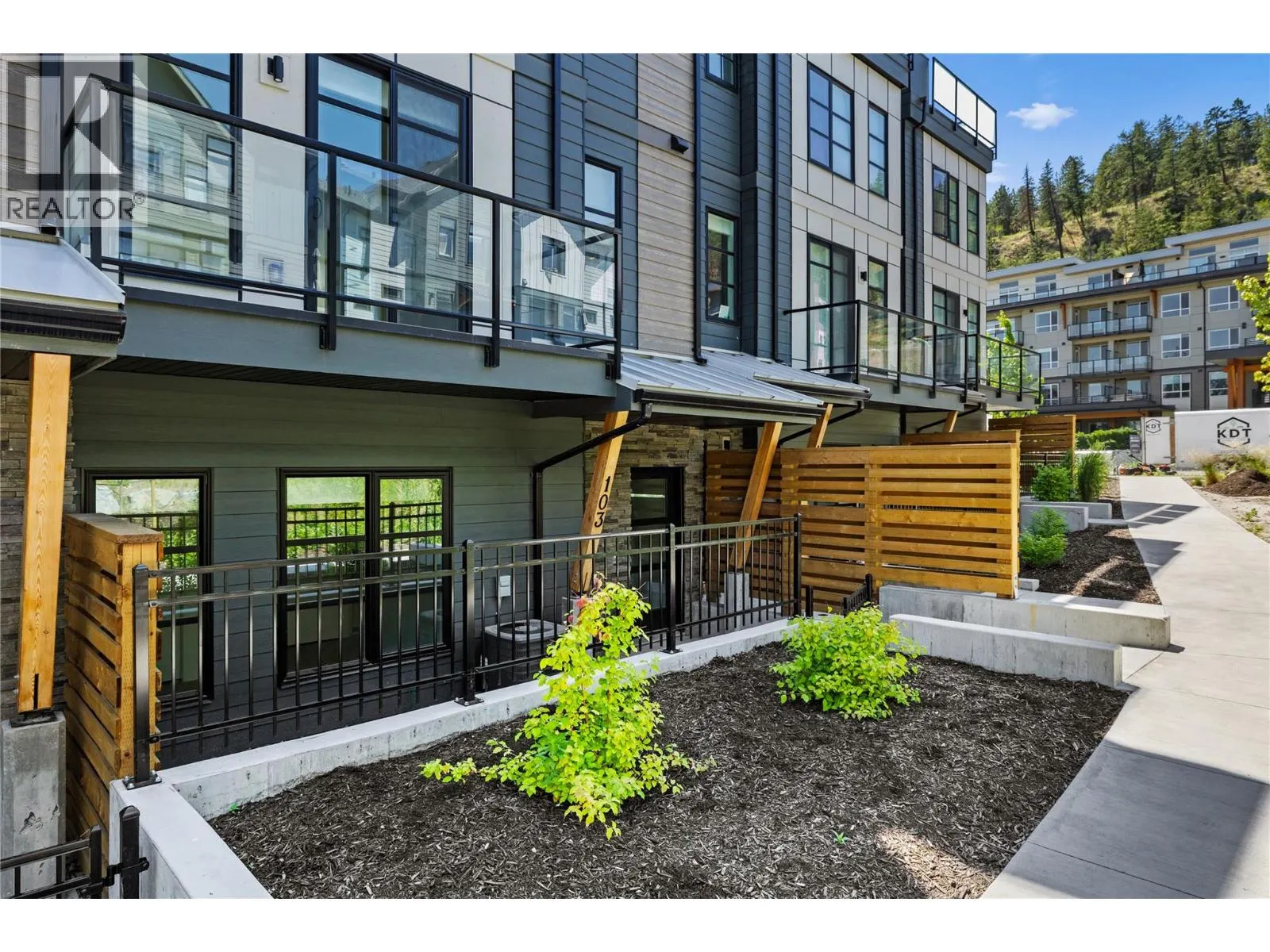1455 Cara Glen Court Unit# 103