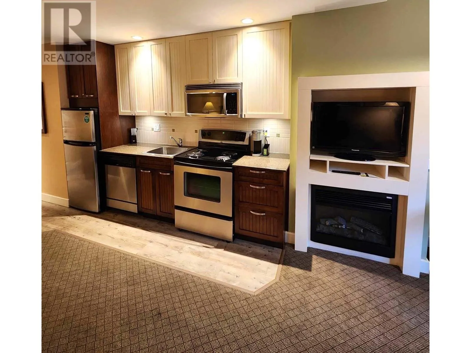 13011 Lakeshore Drive Unit# 363