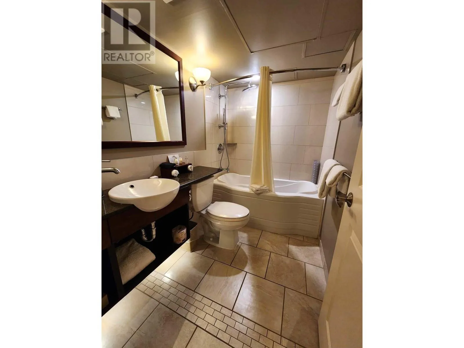 13011 Lakeshore Drive Unit# 363