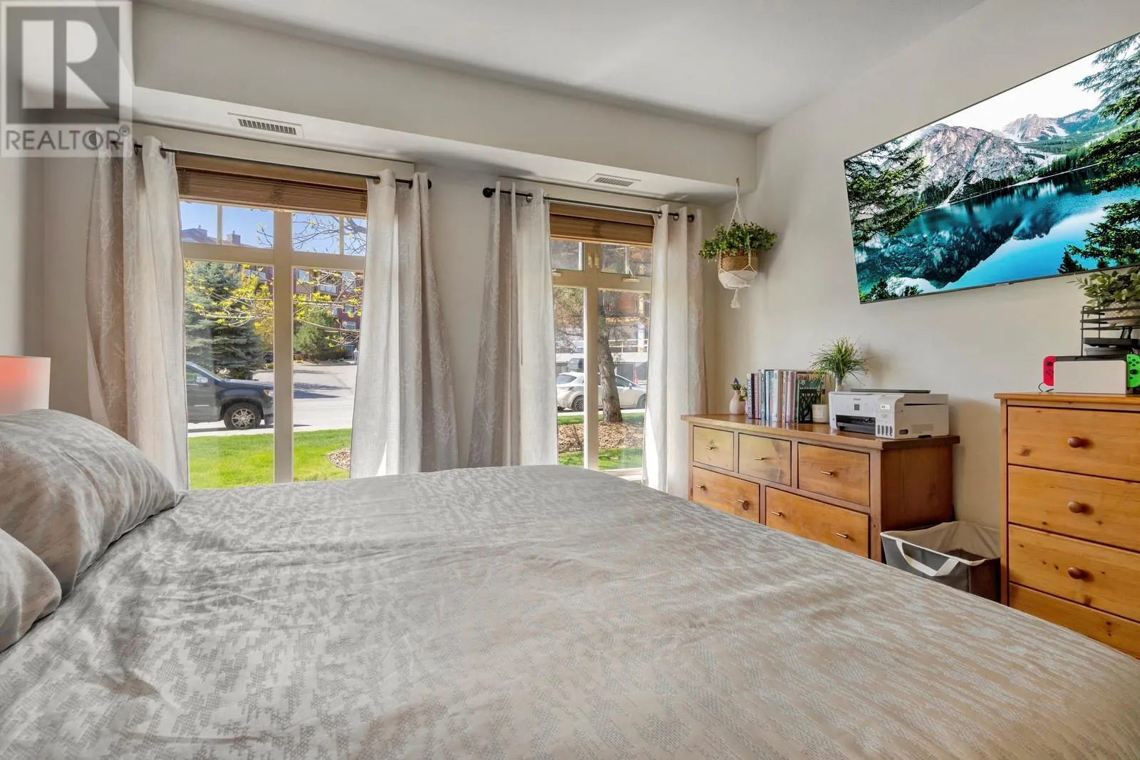 2551 Shoreline Drive Unit# 113