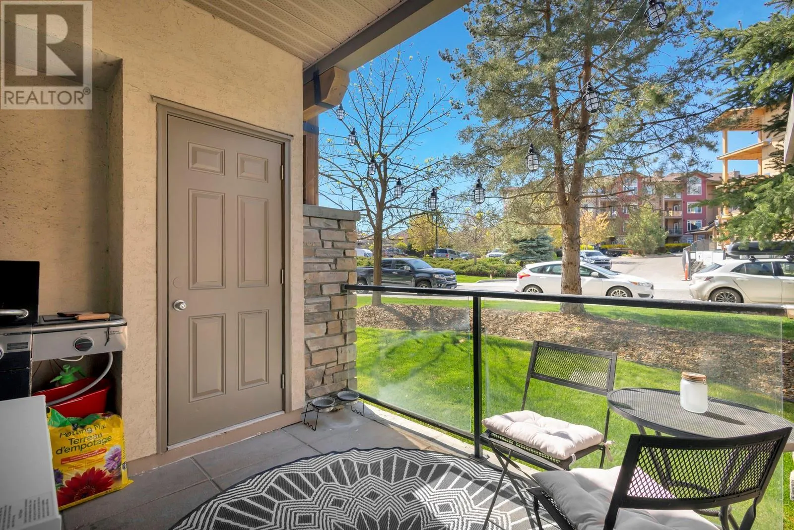 2551 Shoreline Drive Unit# 113