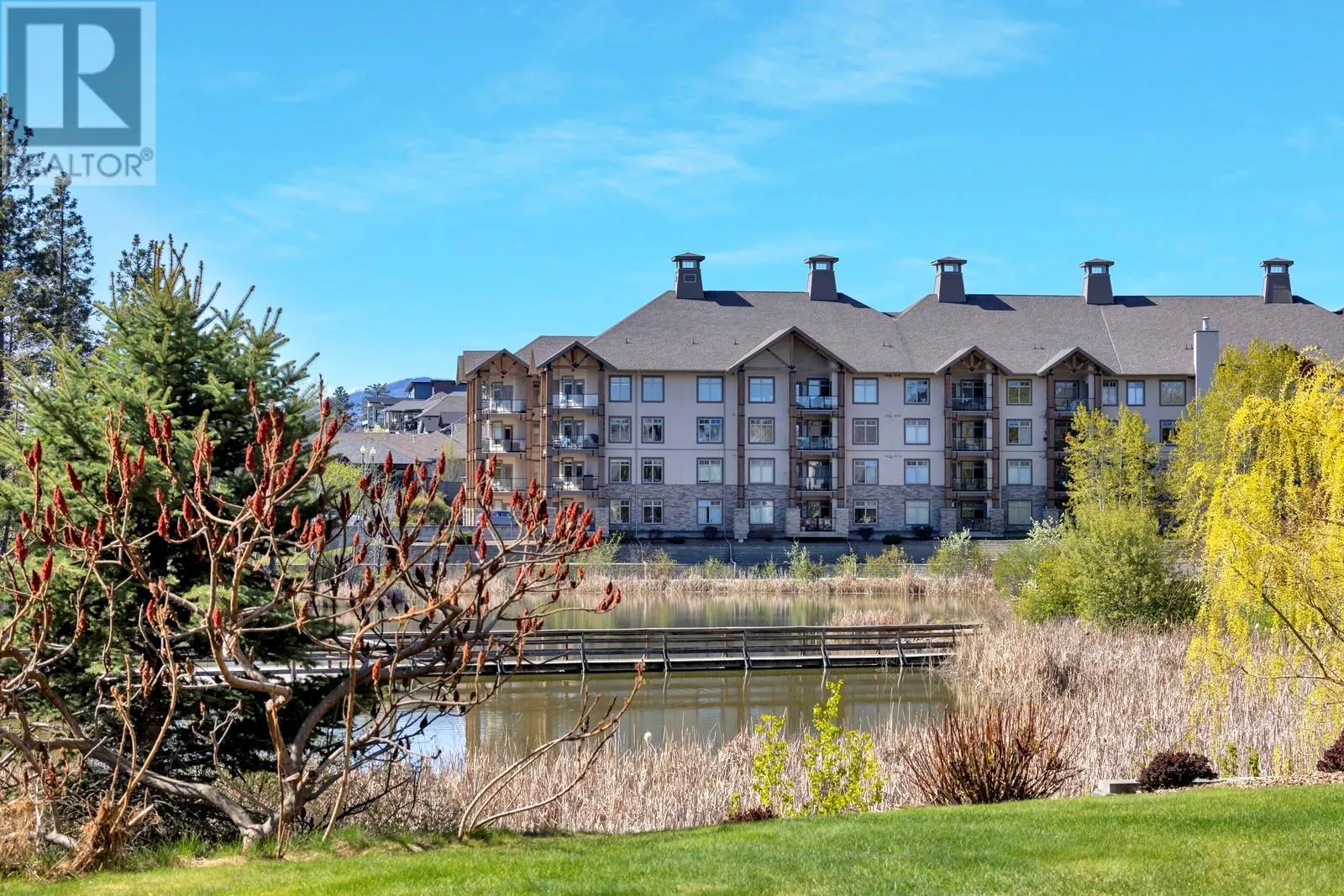 2551 Shoreline Drive Unit# 113