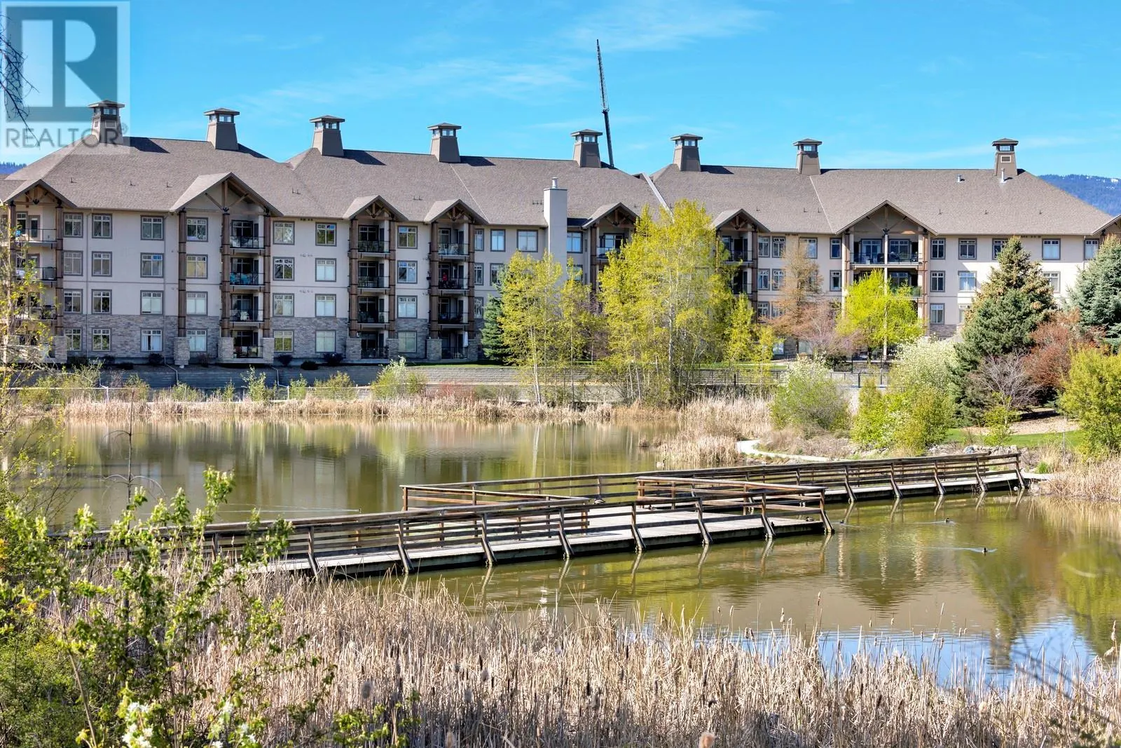 2551 Shoreline Drive Unit# 113