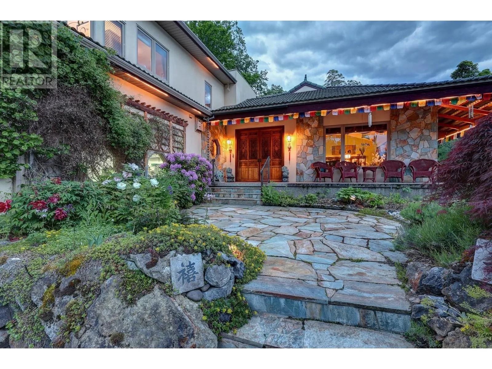 8809 Okanagan Landing Road