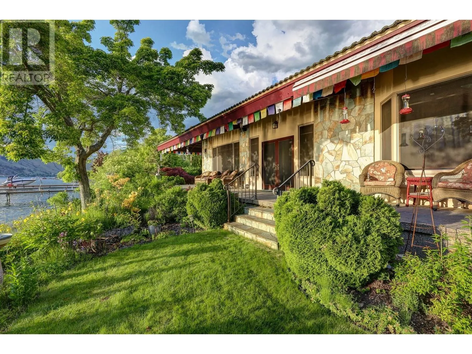 8809 Okanagan Landing Road