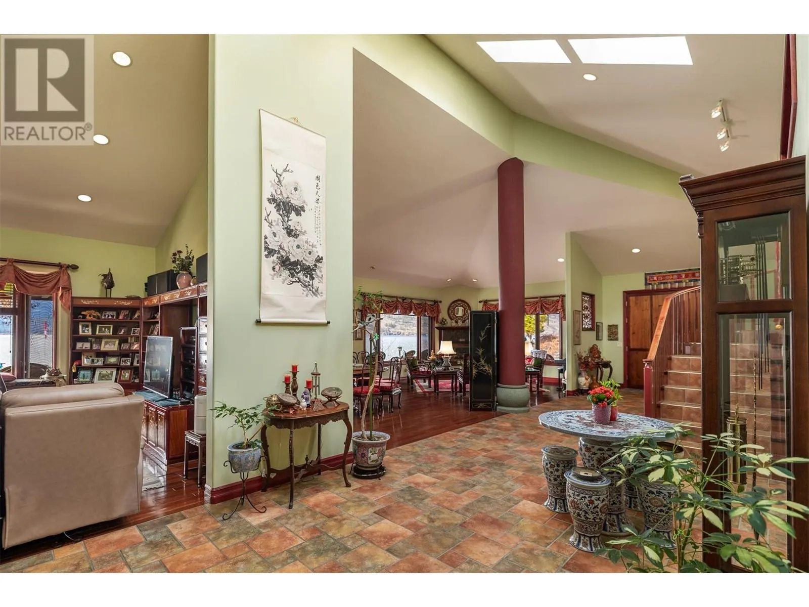 8809 Okanagan Landing Road