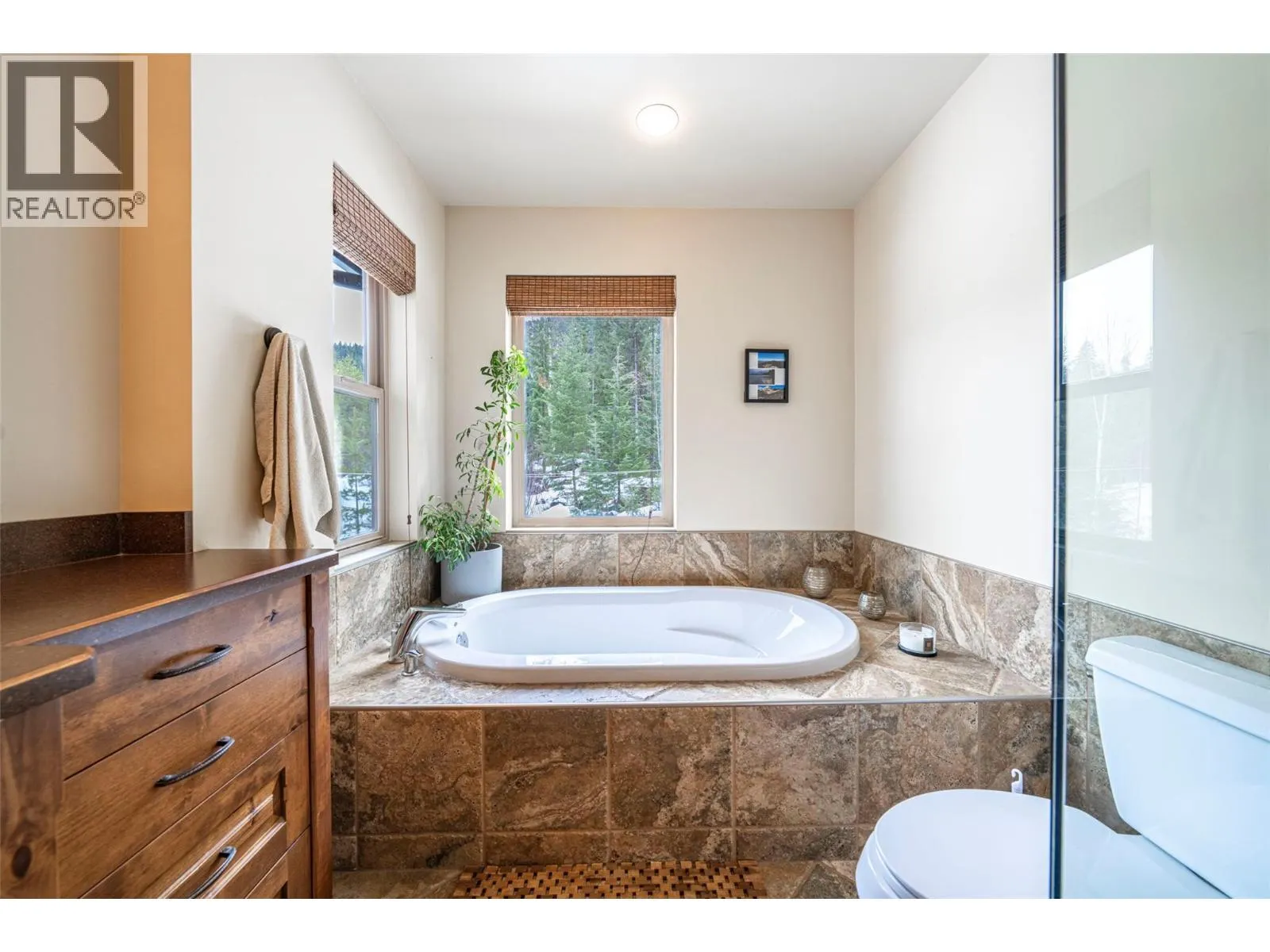 1433 Sugar Lake Road
