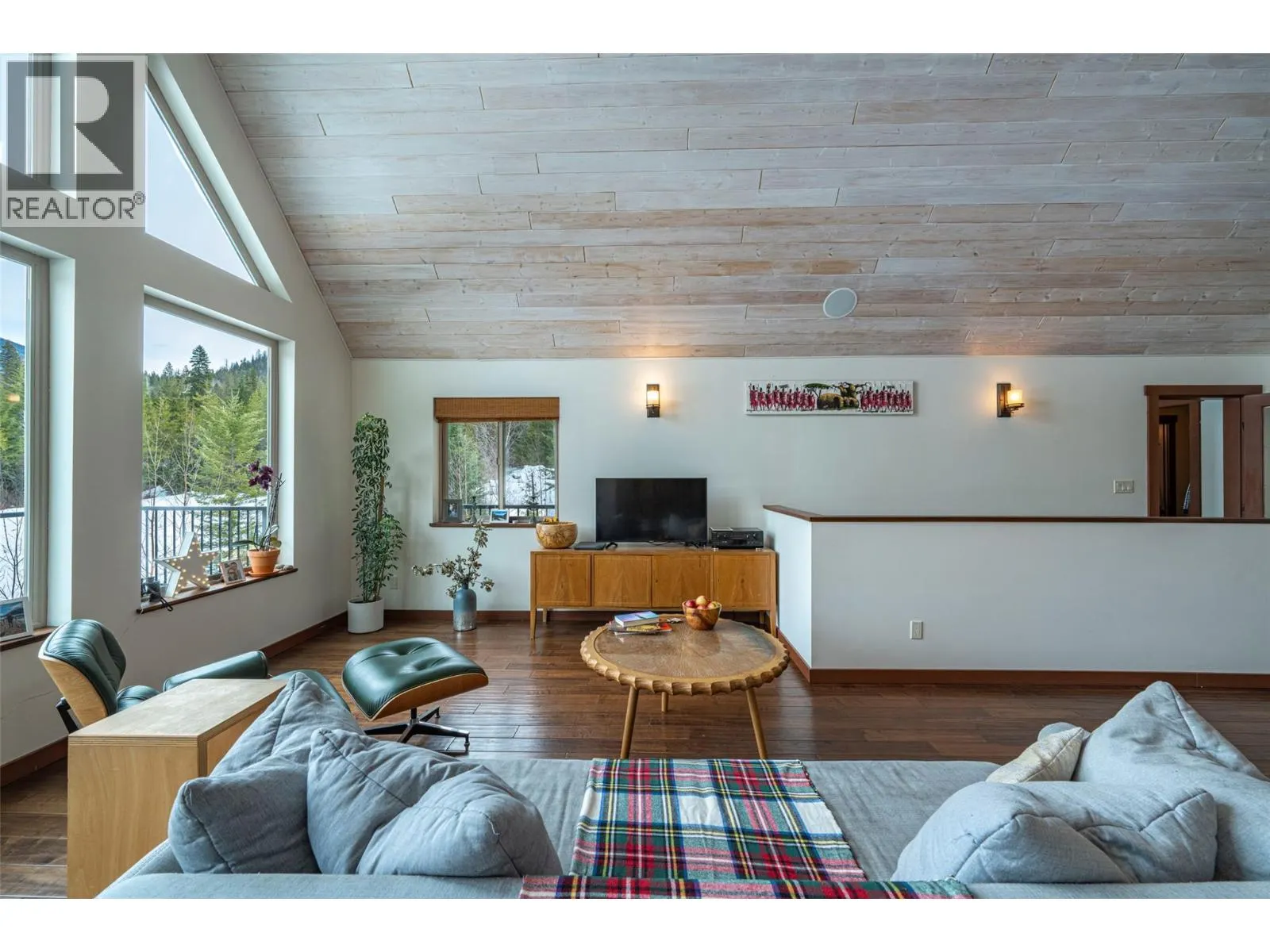 1433 Sugar Lake Road