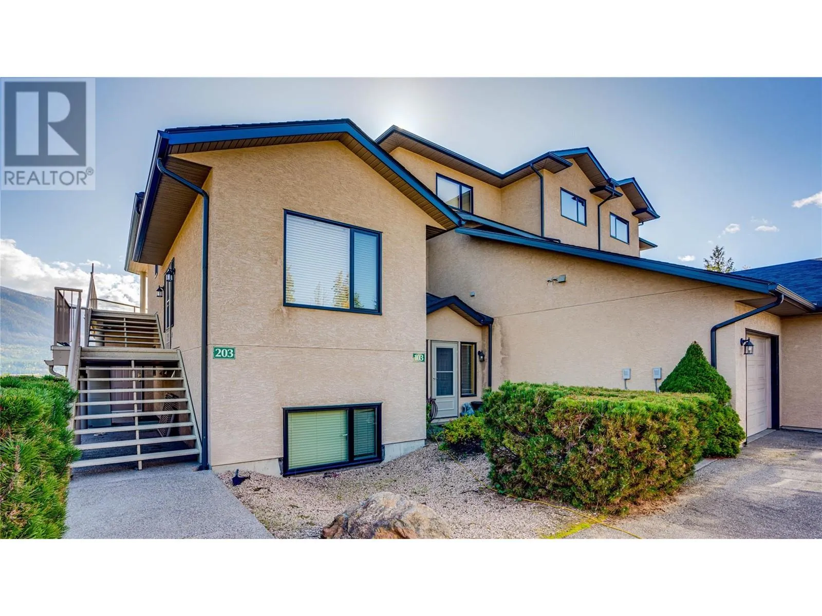 3473 Lakeview Place Unit# 203