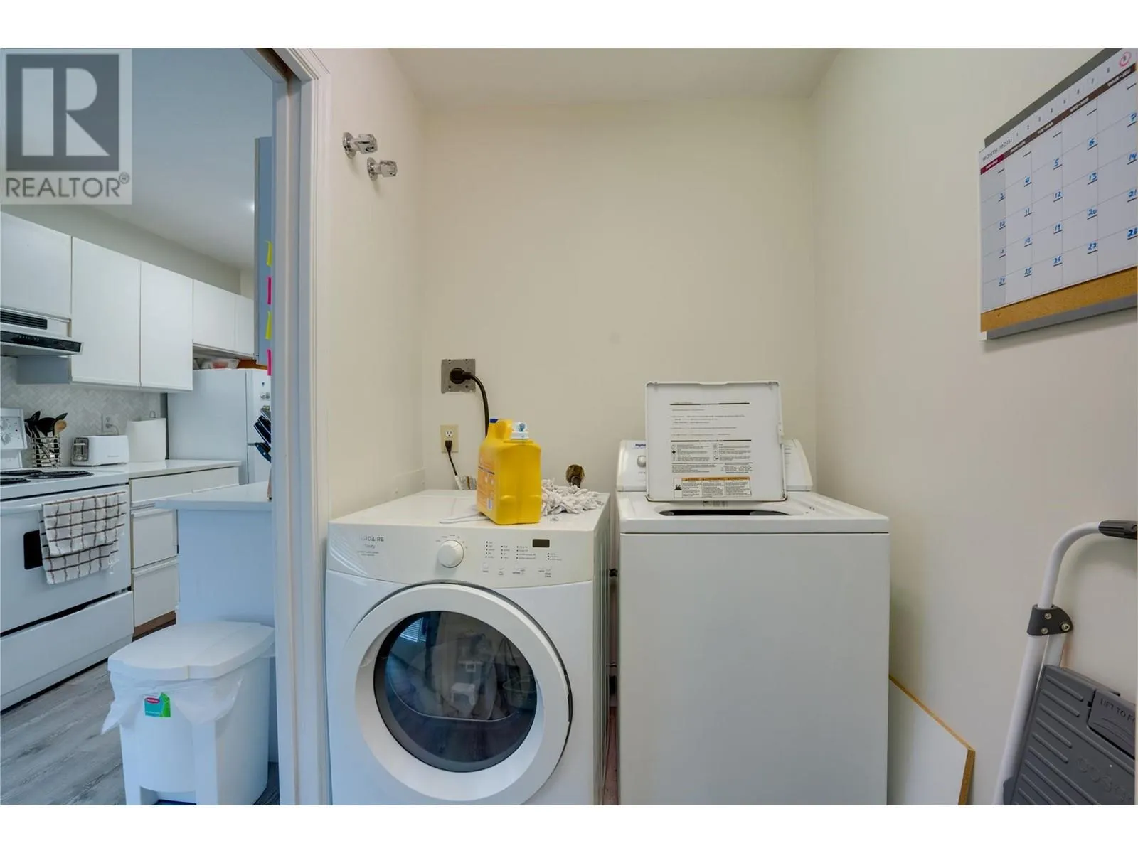 3411 18 Avenue Unit# A&B