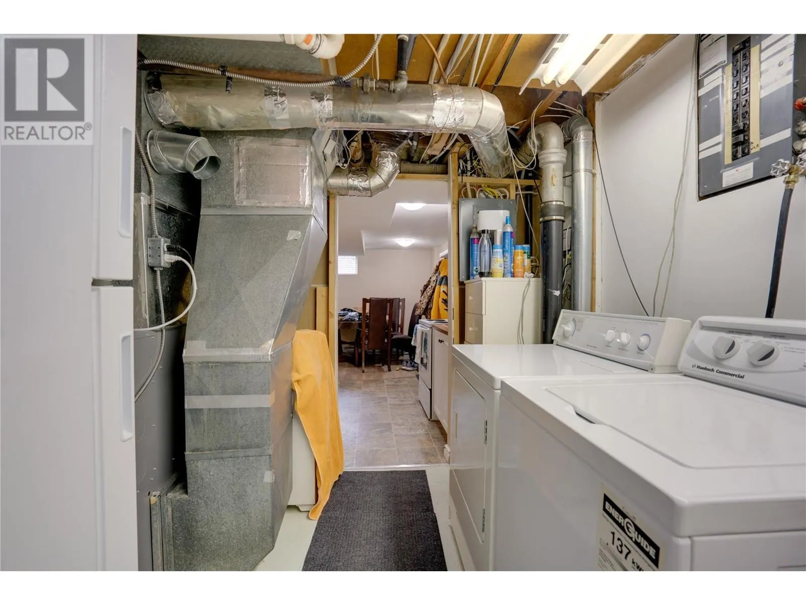 3411 18 Avenue Unit# A&B