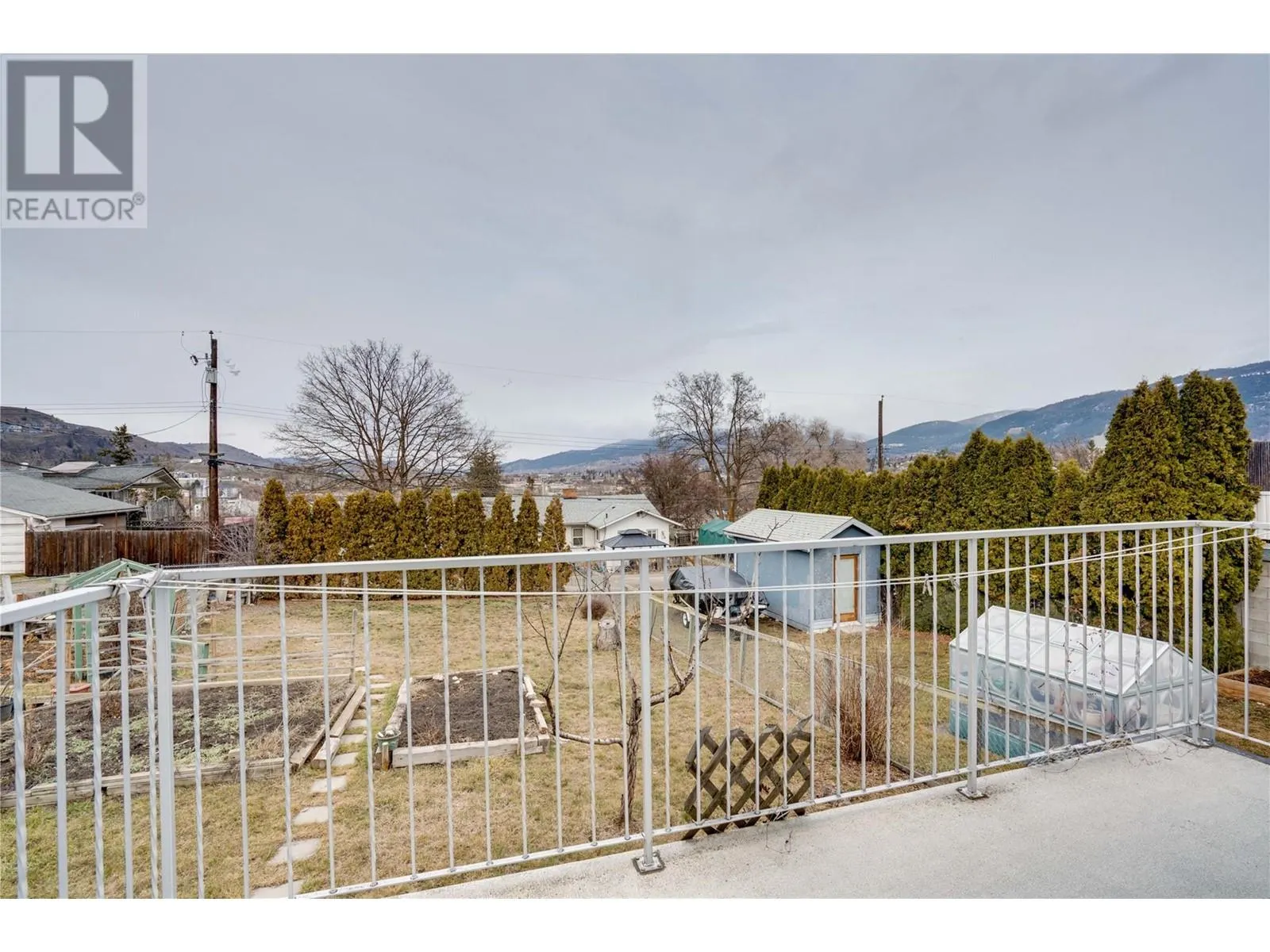 3411 18 Avenue Unit# A&B