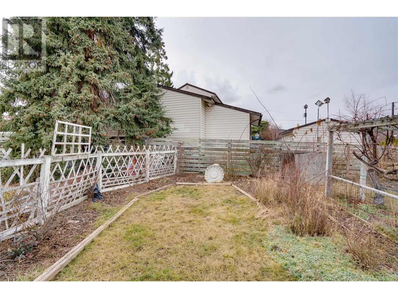 3411 18 Avenue Unit# A&B