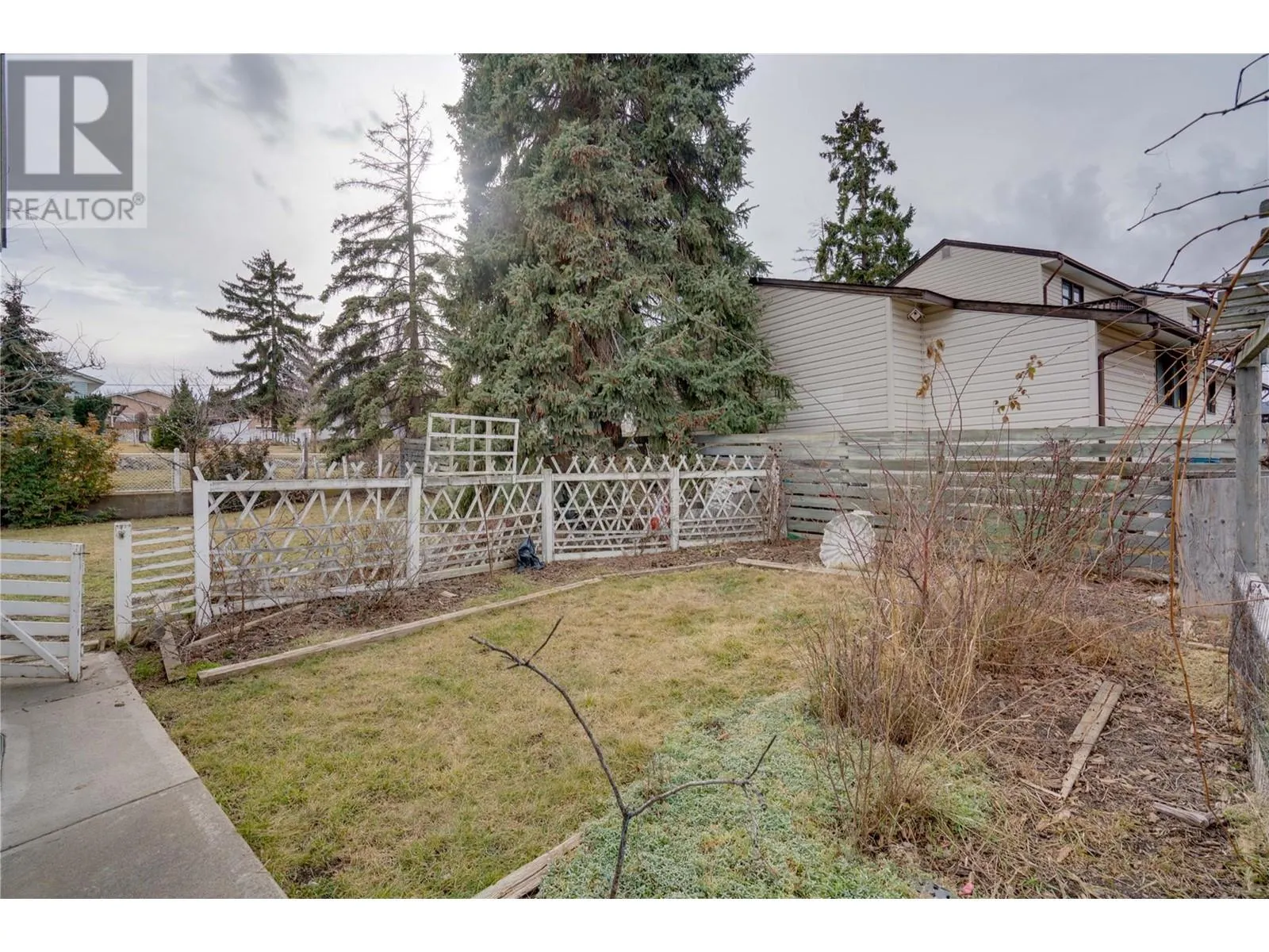 3411 18 Avenue Unit# A&B