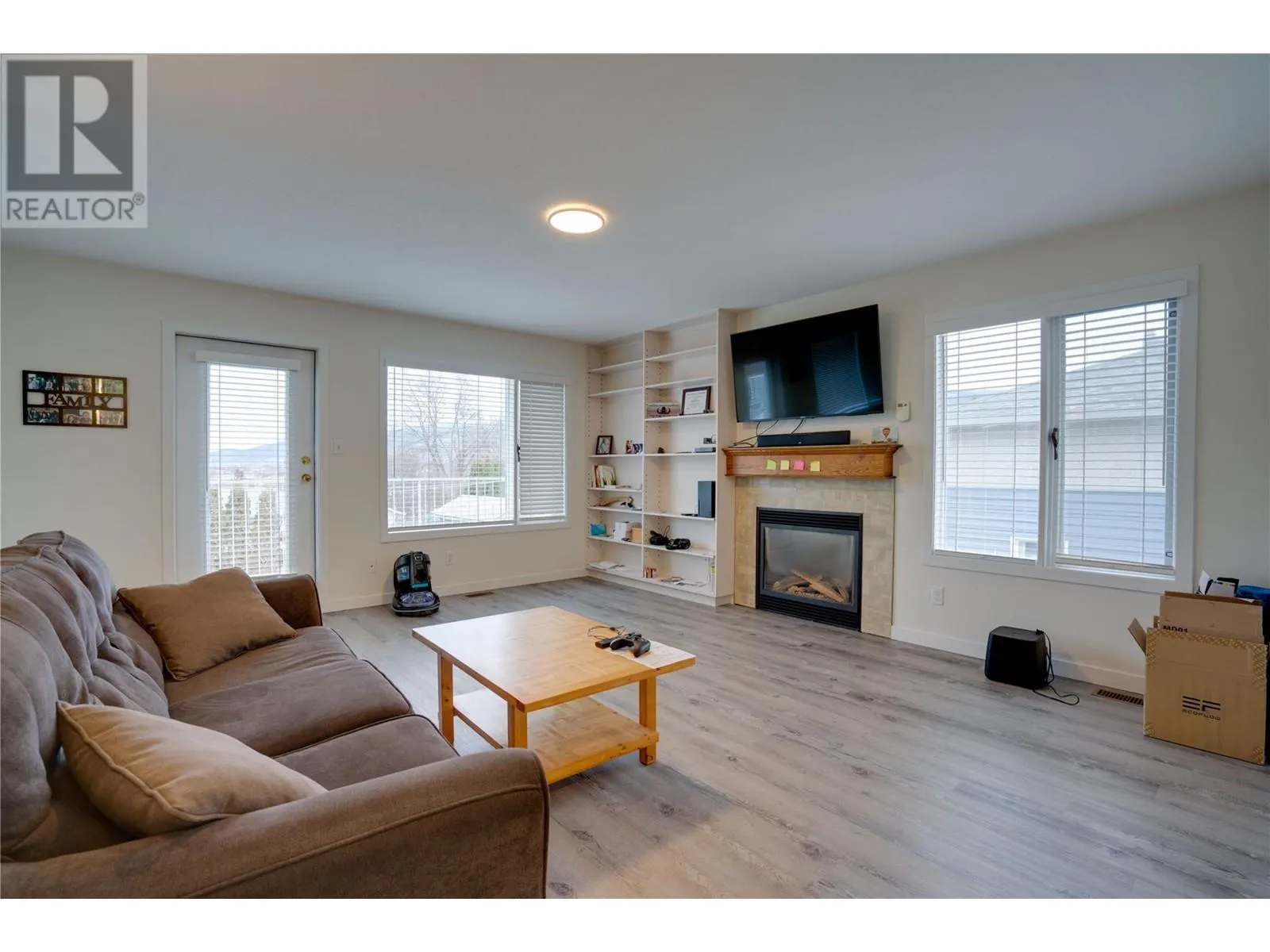 3411 18 Avenue Unit# A&B