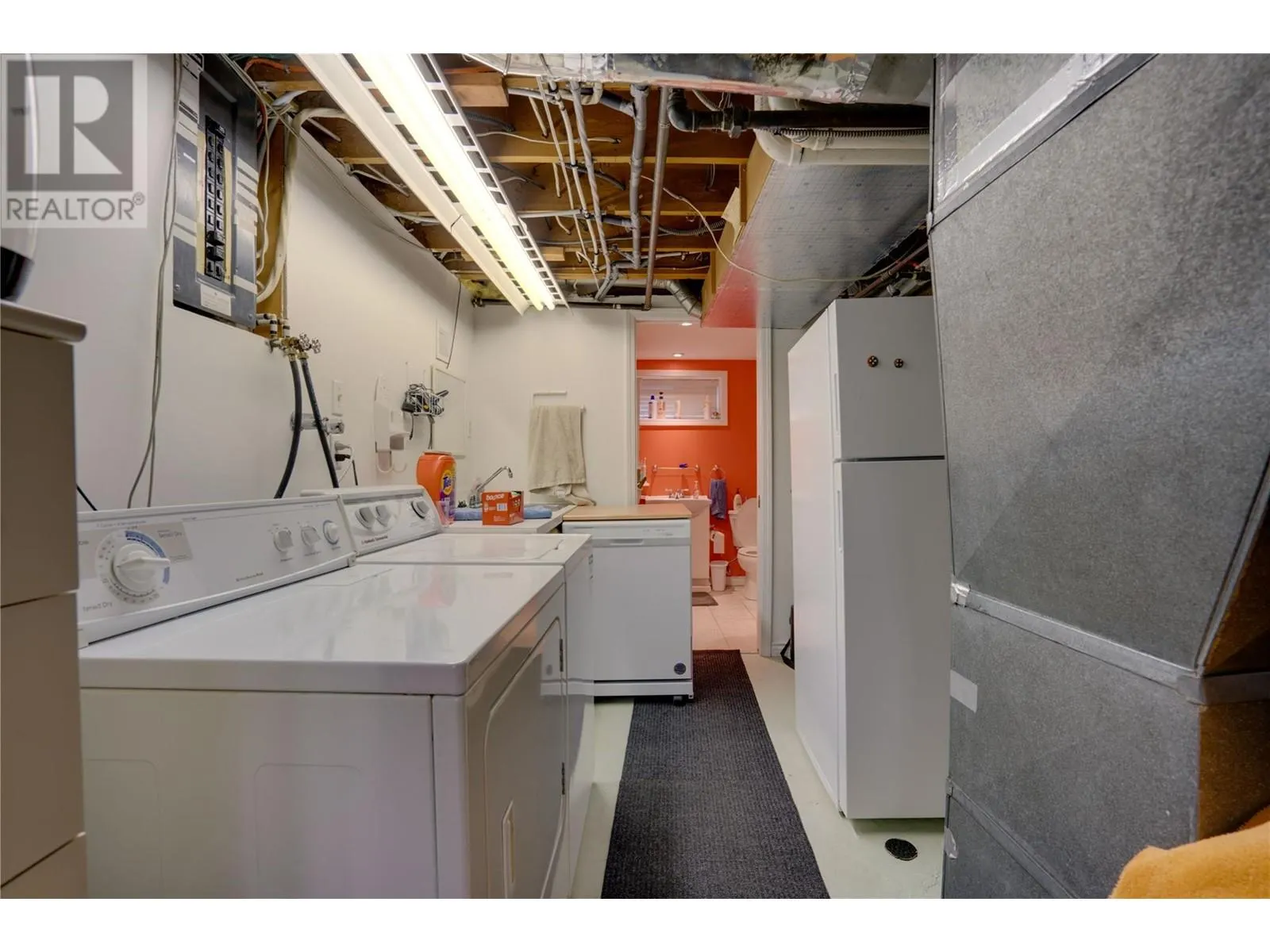 3411 18 Avenue Unit# A&B