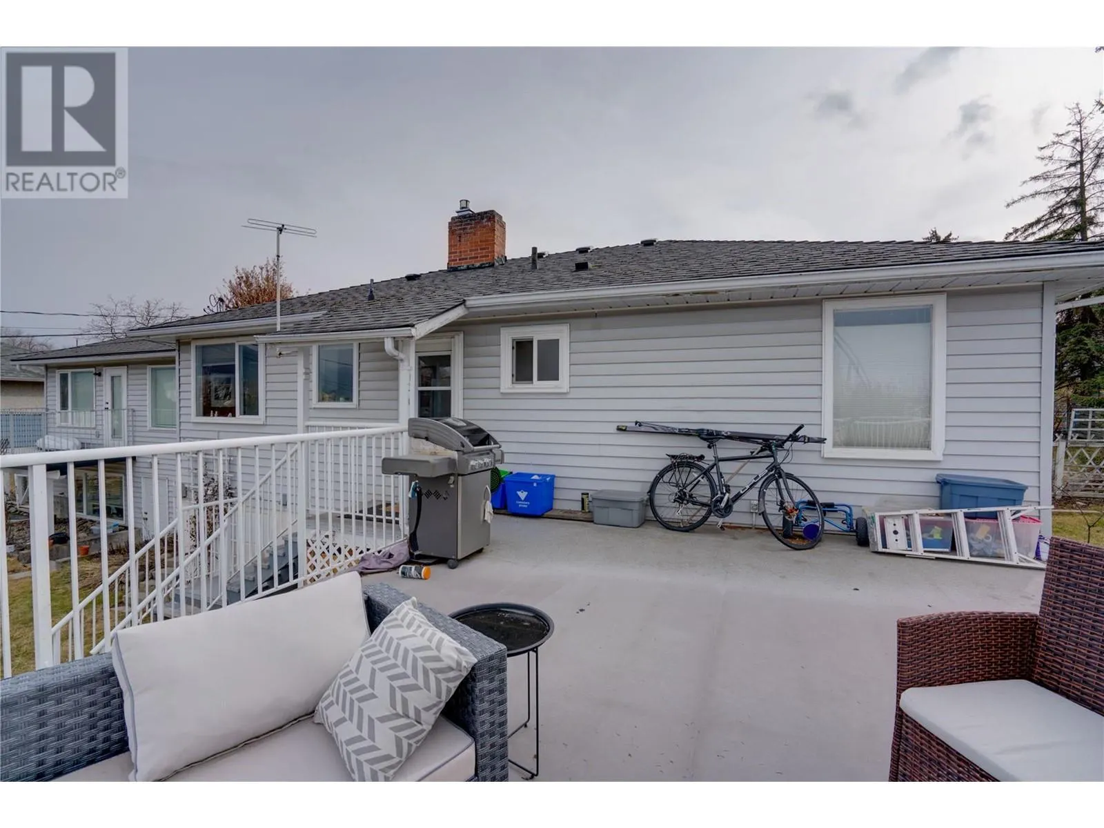 3411 18 Avenue Unit# A&B