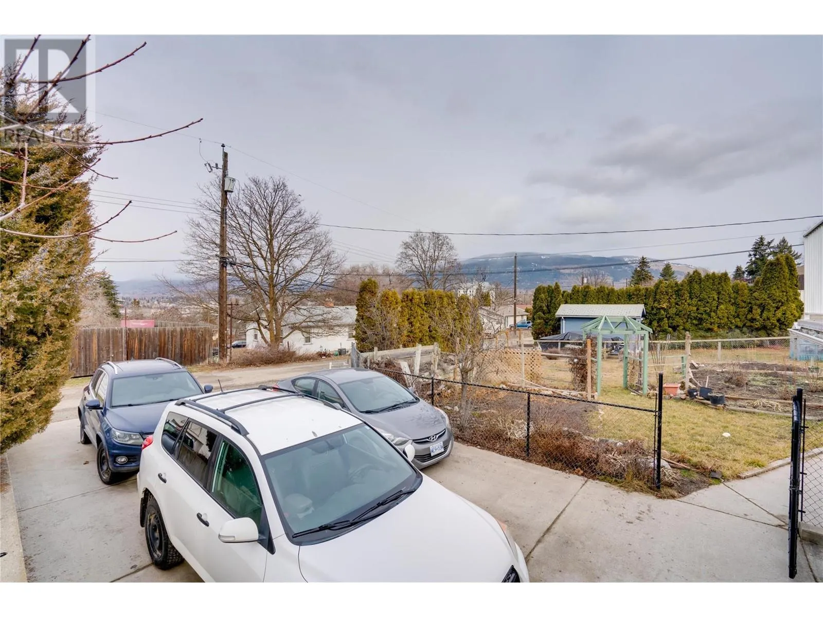 3411 18 Avenue Unit# A&B