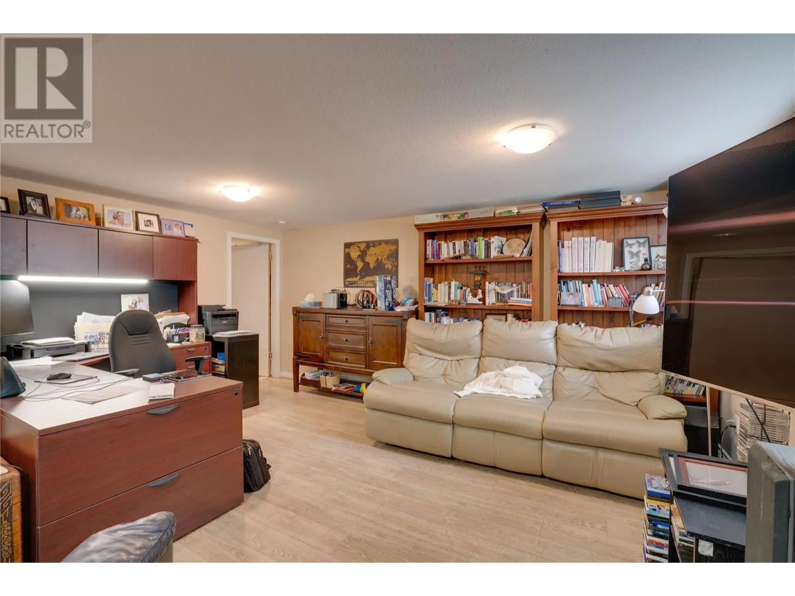 3411 18 Avenue Unit# A&B