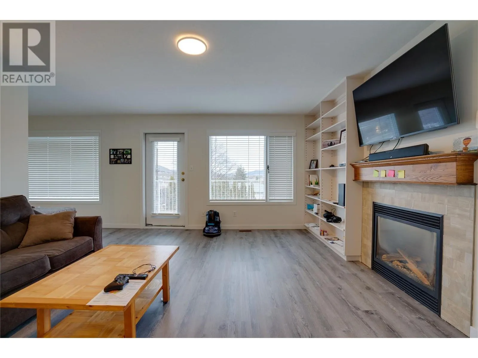 3411 18 Avenue Unit# A&B