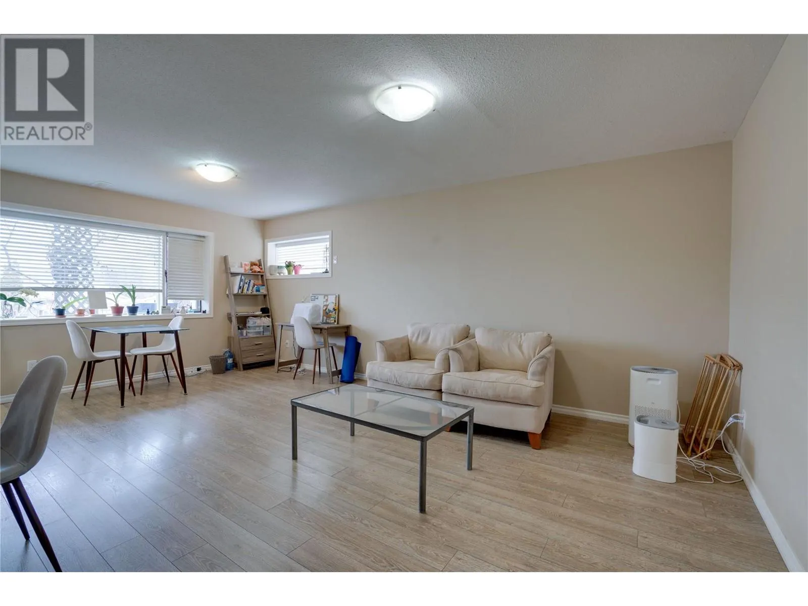 3411 18 Avenue Unit# A&B