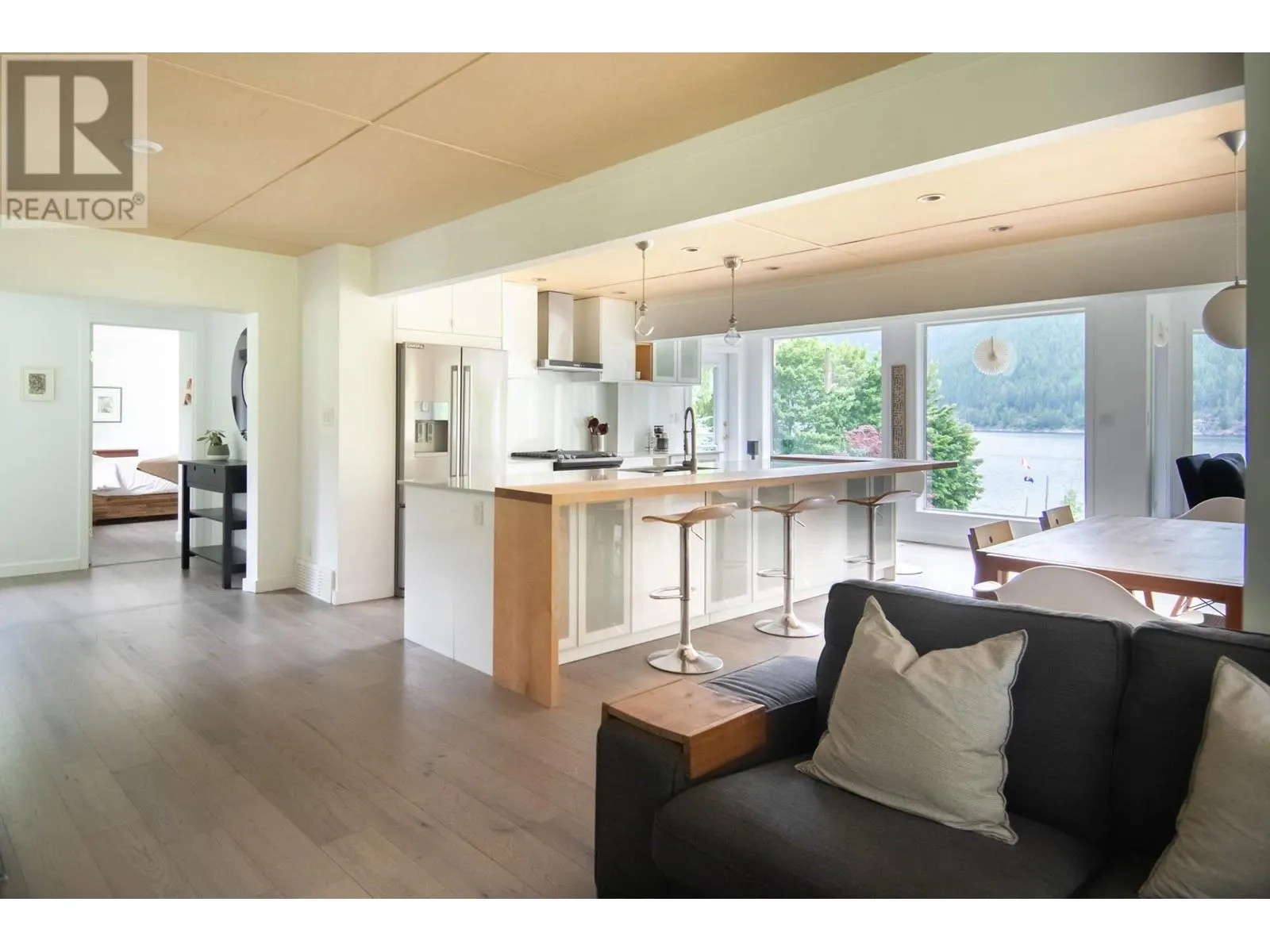 4161 HEROUX Road