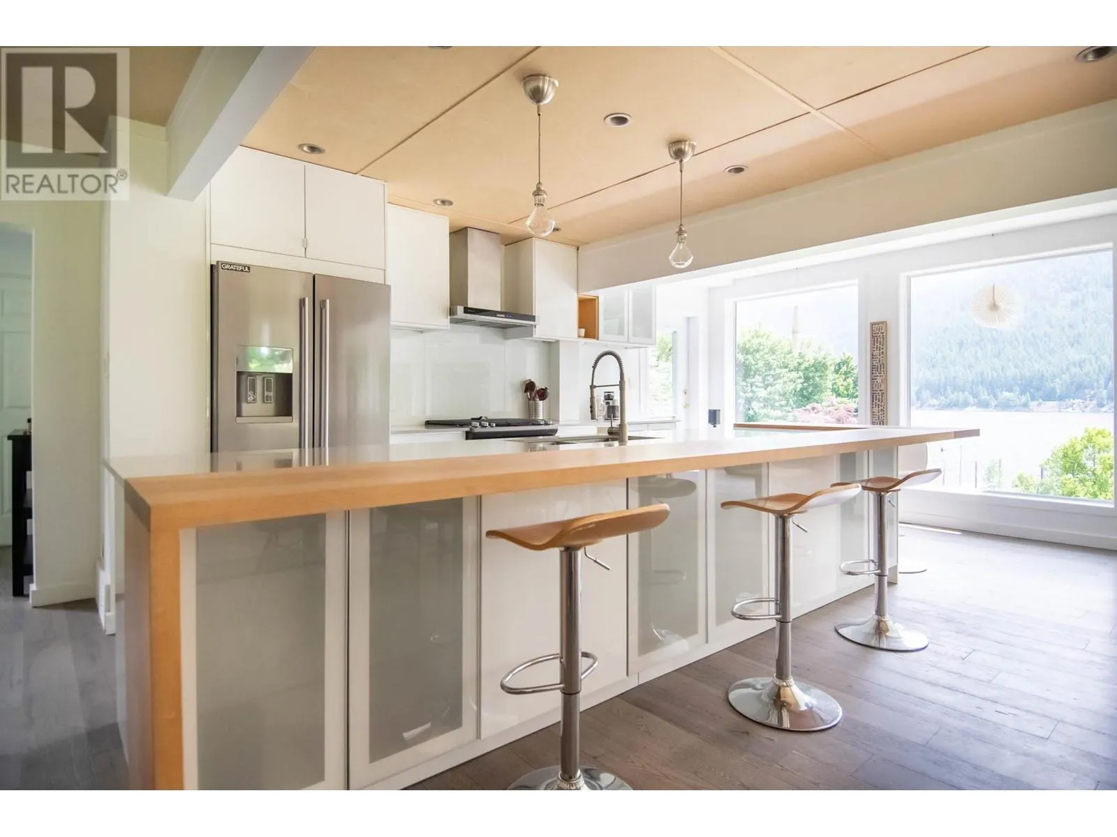 4161 HEROUX Road