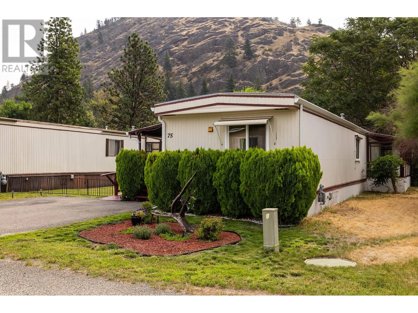 1929 Highway 97 South S Unit# 75