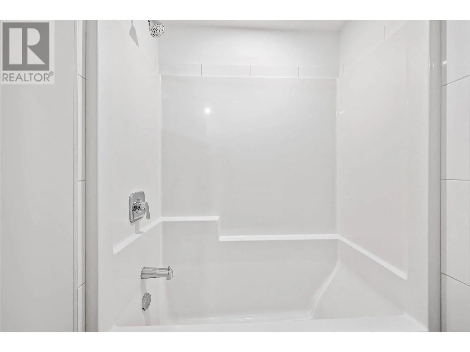 1274 Devonshire Avenue Unit# 307 Lot# 32