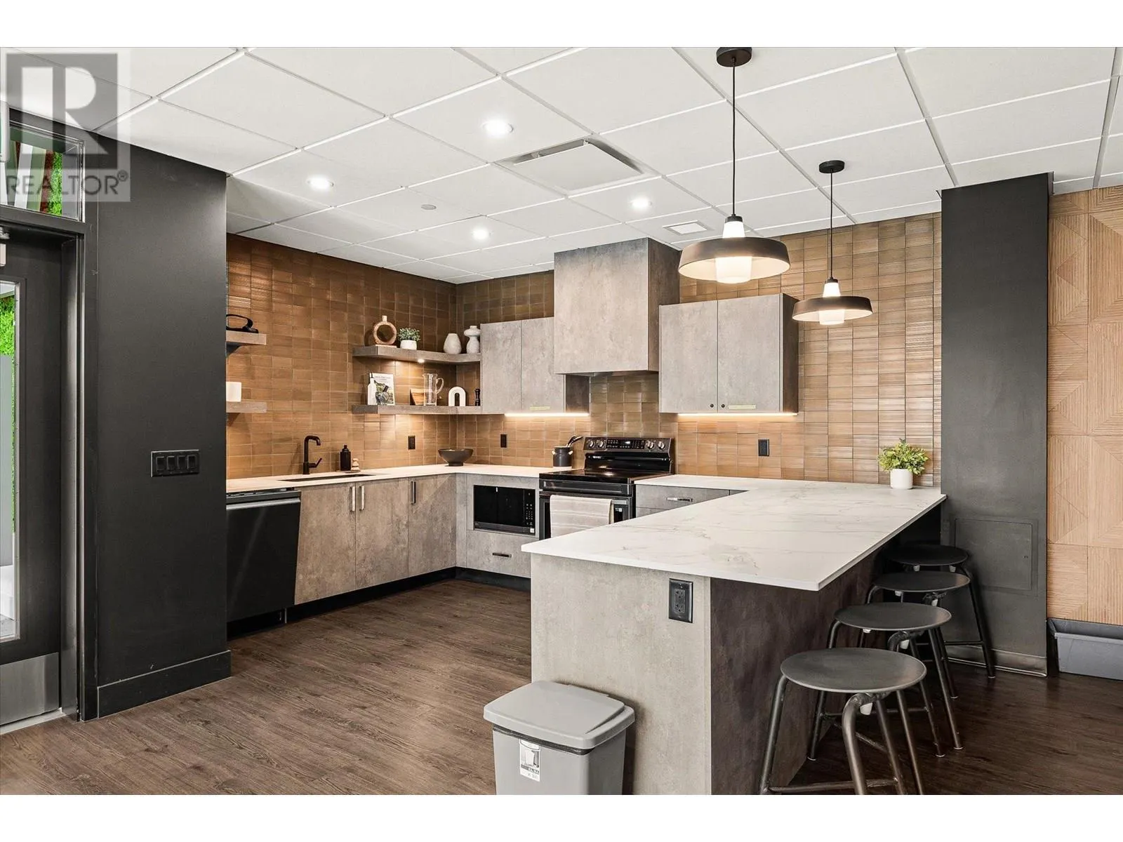 1274 Devonshire Avenue Unit# 307 Lot# 32