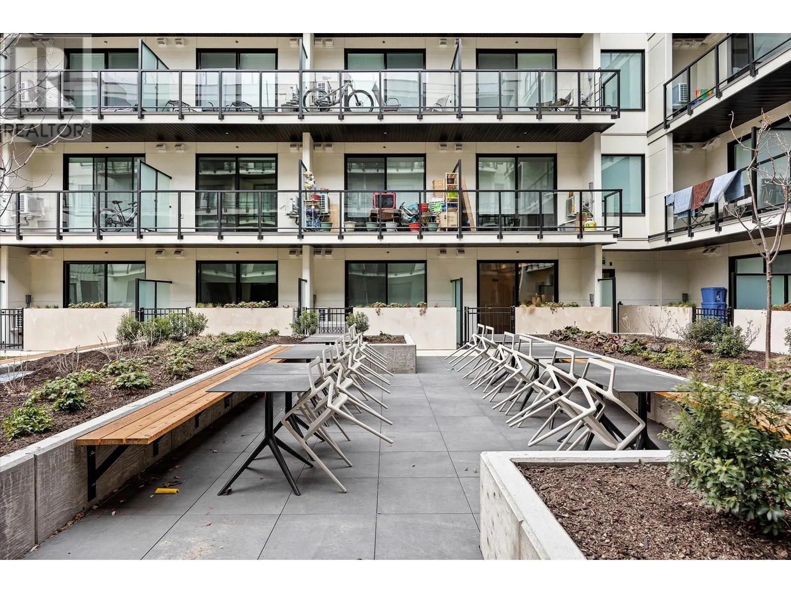 1274 Devonshire Avenue Unit# 307 Lot# 32