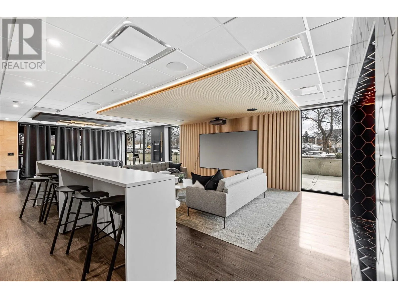1274 Devonshire Avenue Unit# 307 Lot# 32