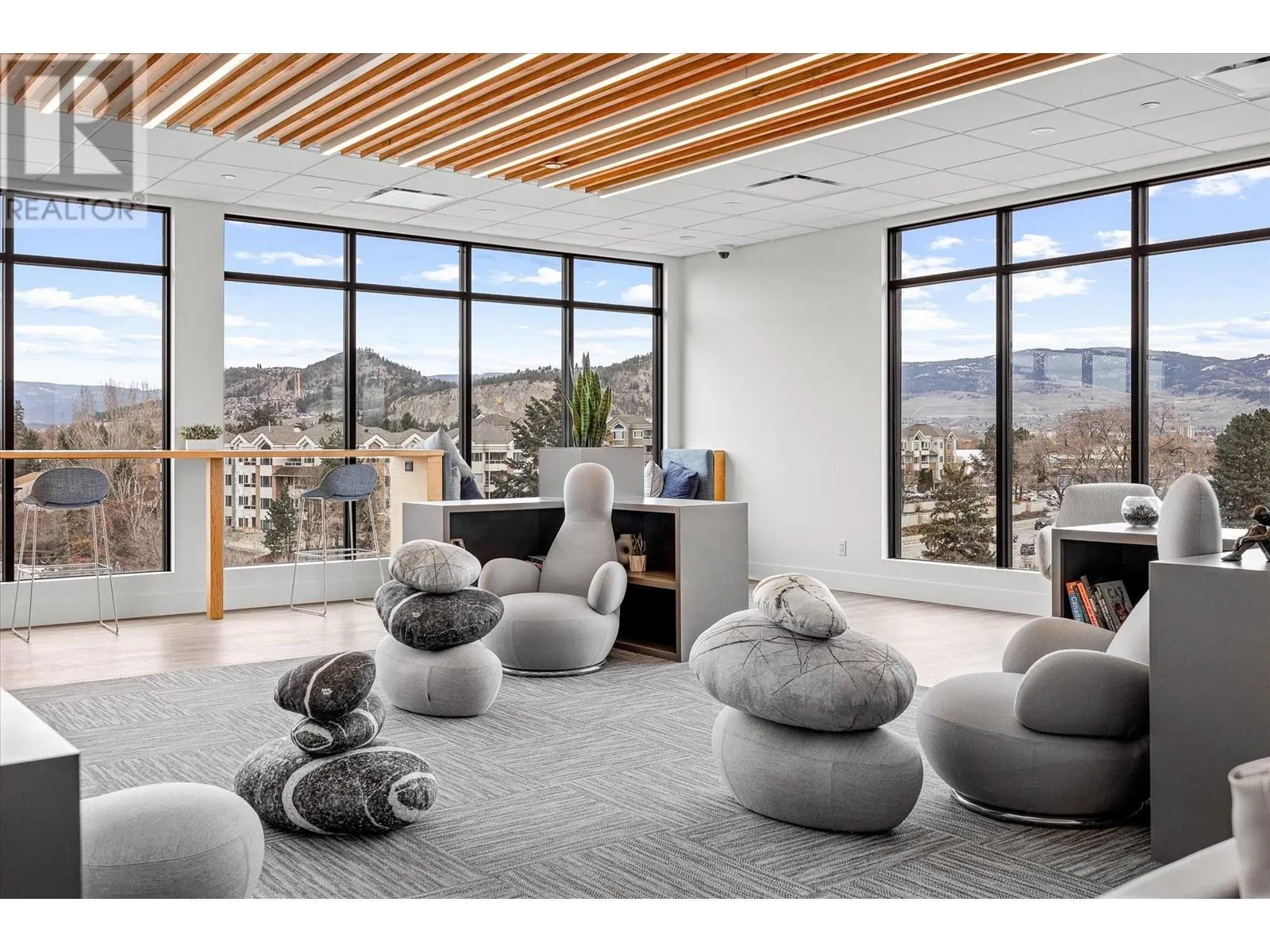 1274 Devonshire Avenue Unit# 307 Lot# 32
