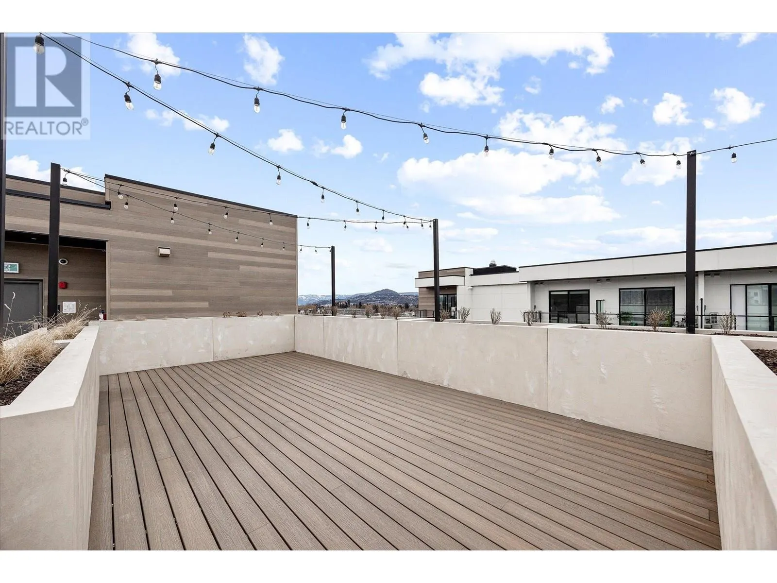 1274 Devonshire Avenue Unit# 307 Lot# 32
