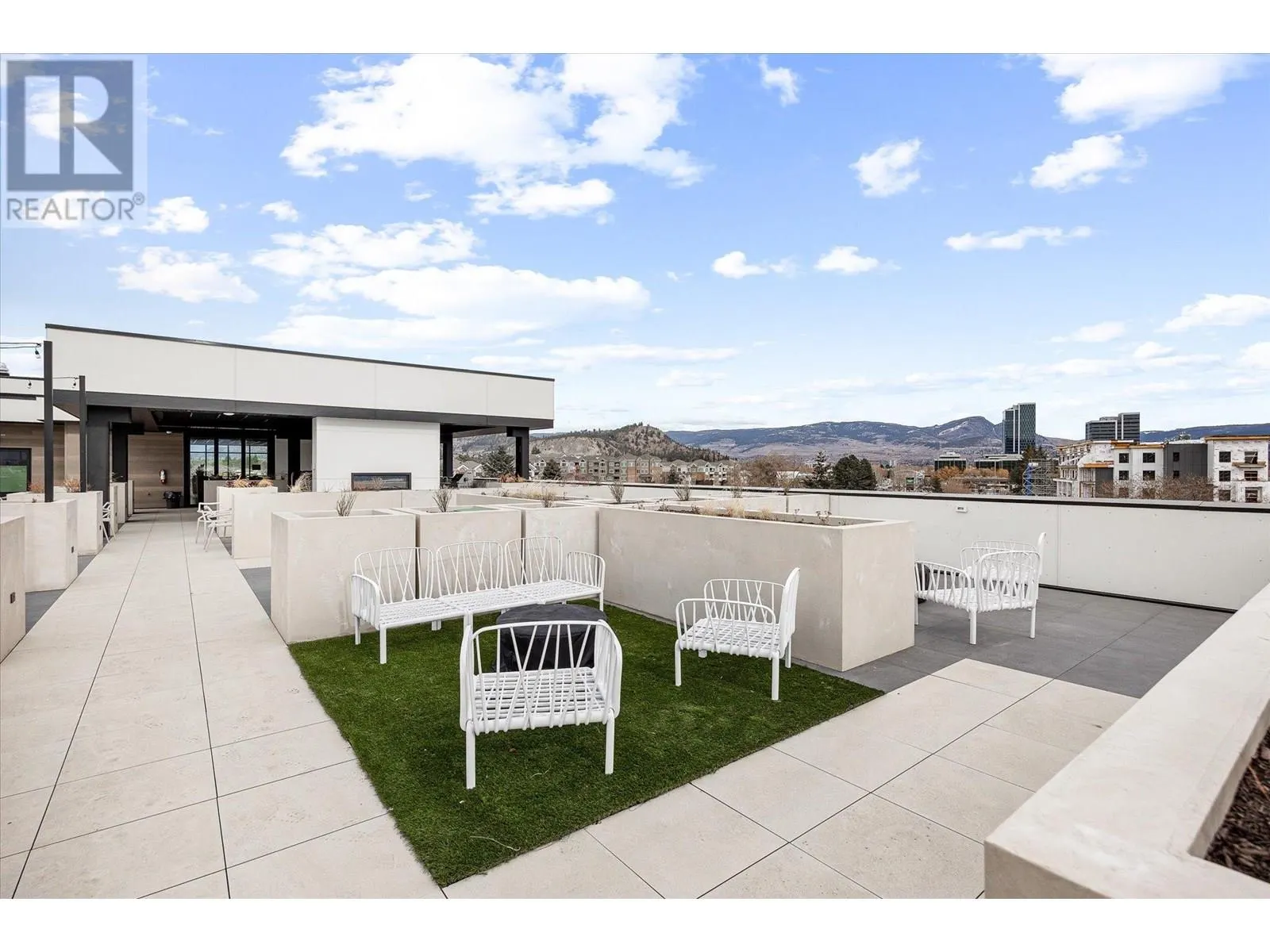 1274 Devonshire Avenue Unit# 307 Lot# 32