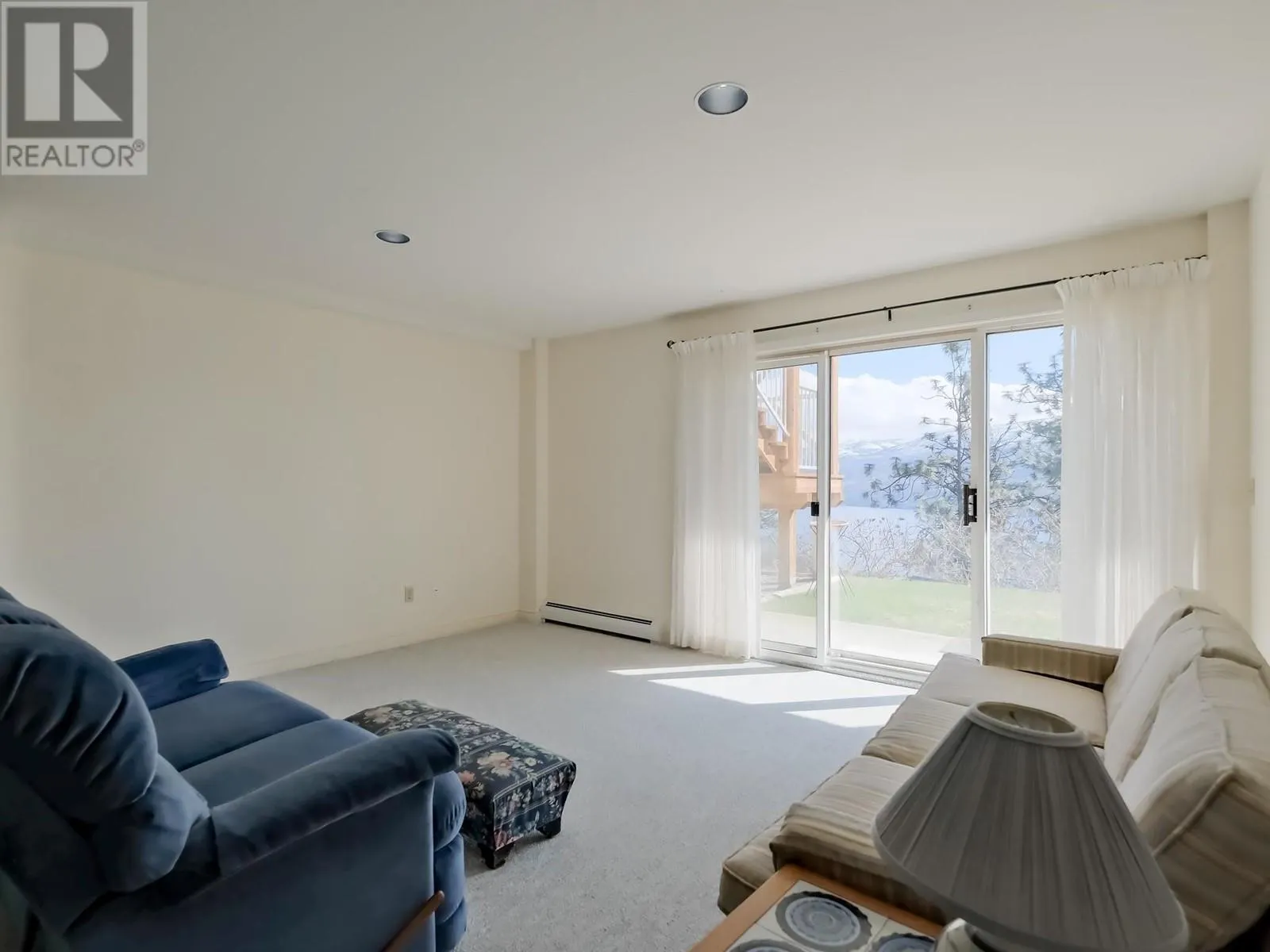 4450 Ponderosa Drive Unit# 105