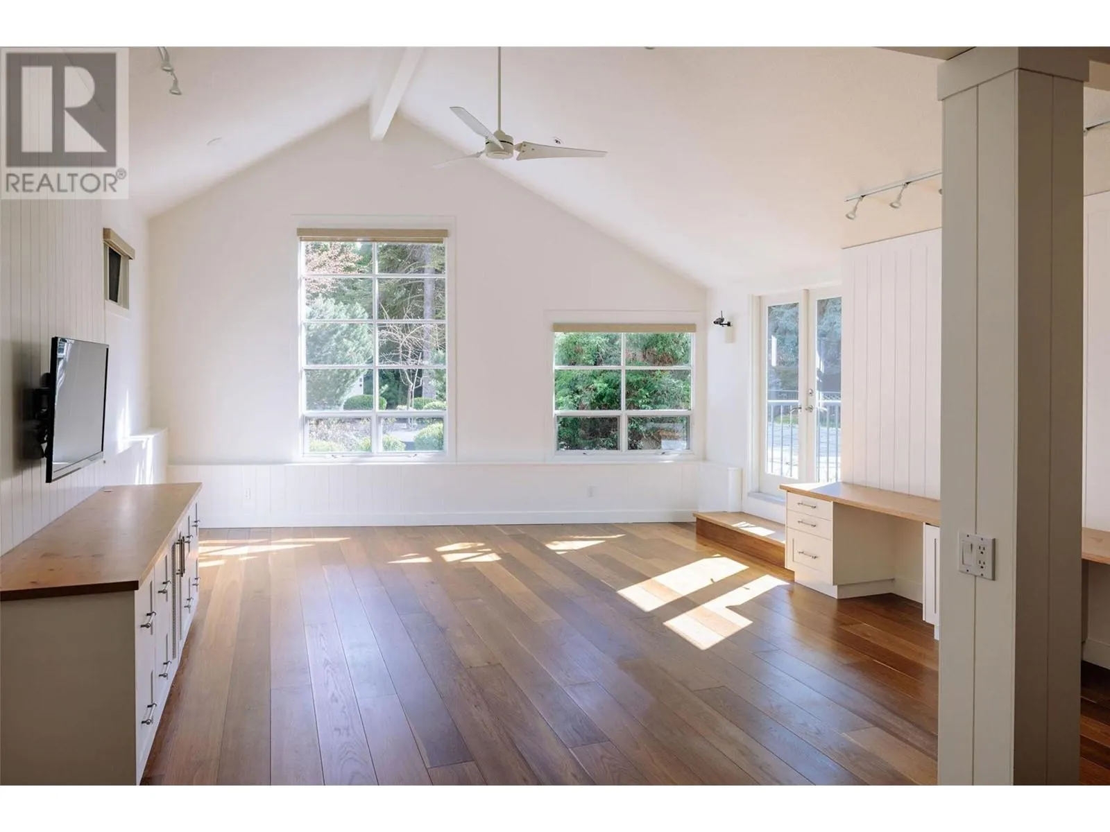 439 Farris Road