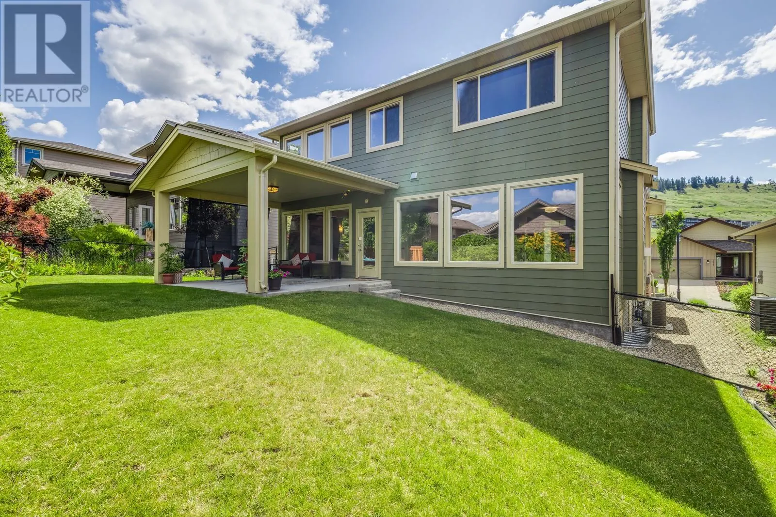 1828 Split Rail Place
