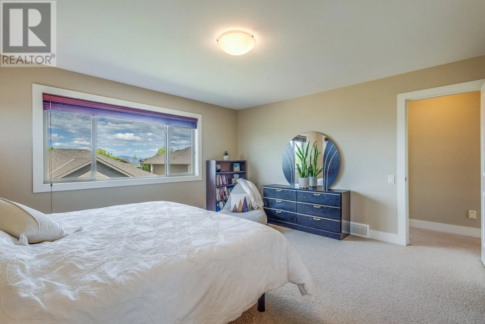 1828 Split Rail Place