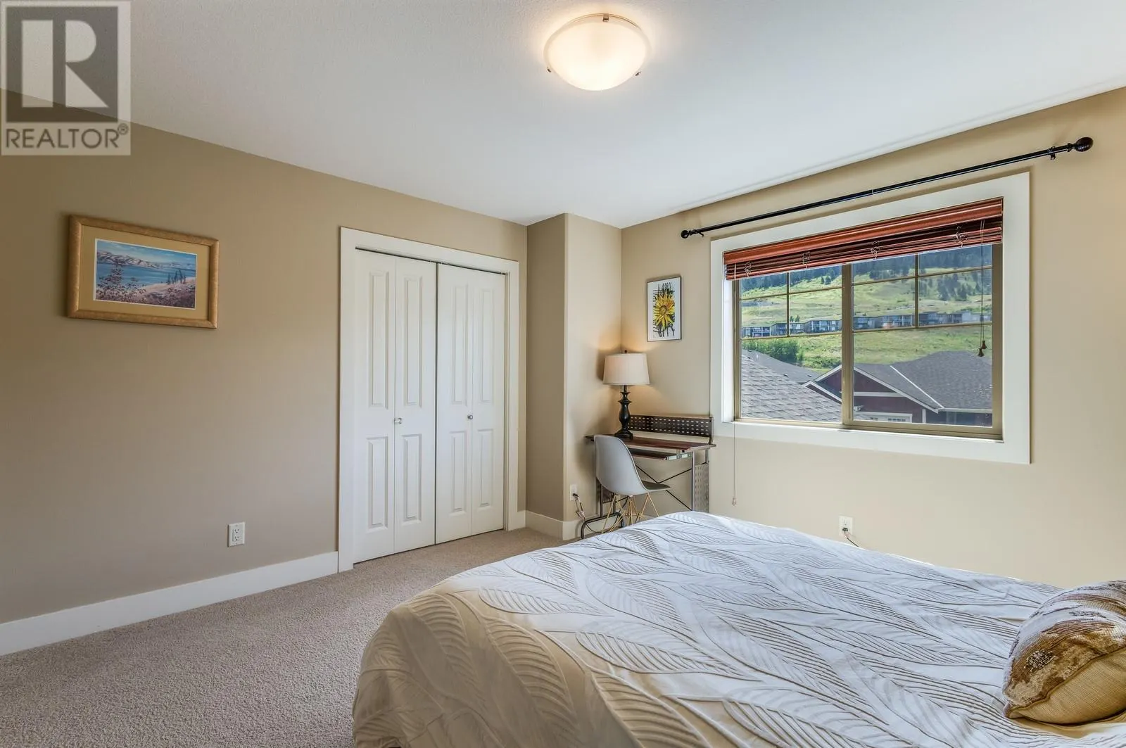 1828 Split Rail Place
