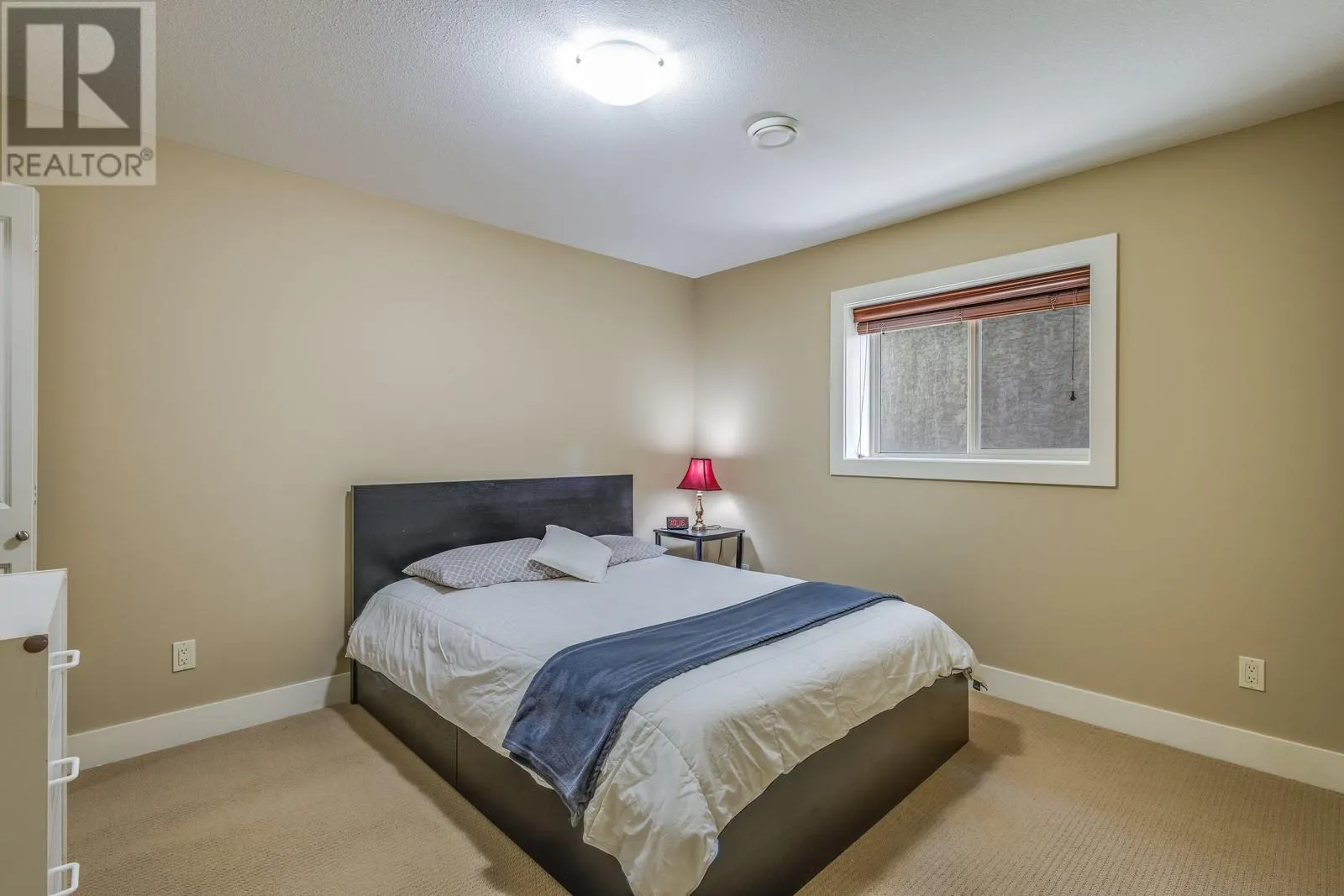 1828 Split Rail Place