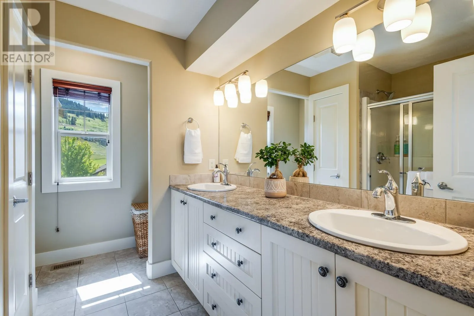 1828 Split Rail Place