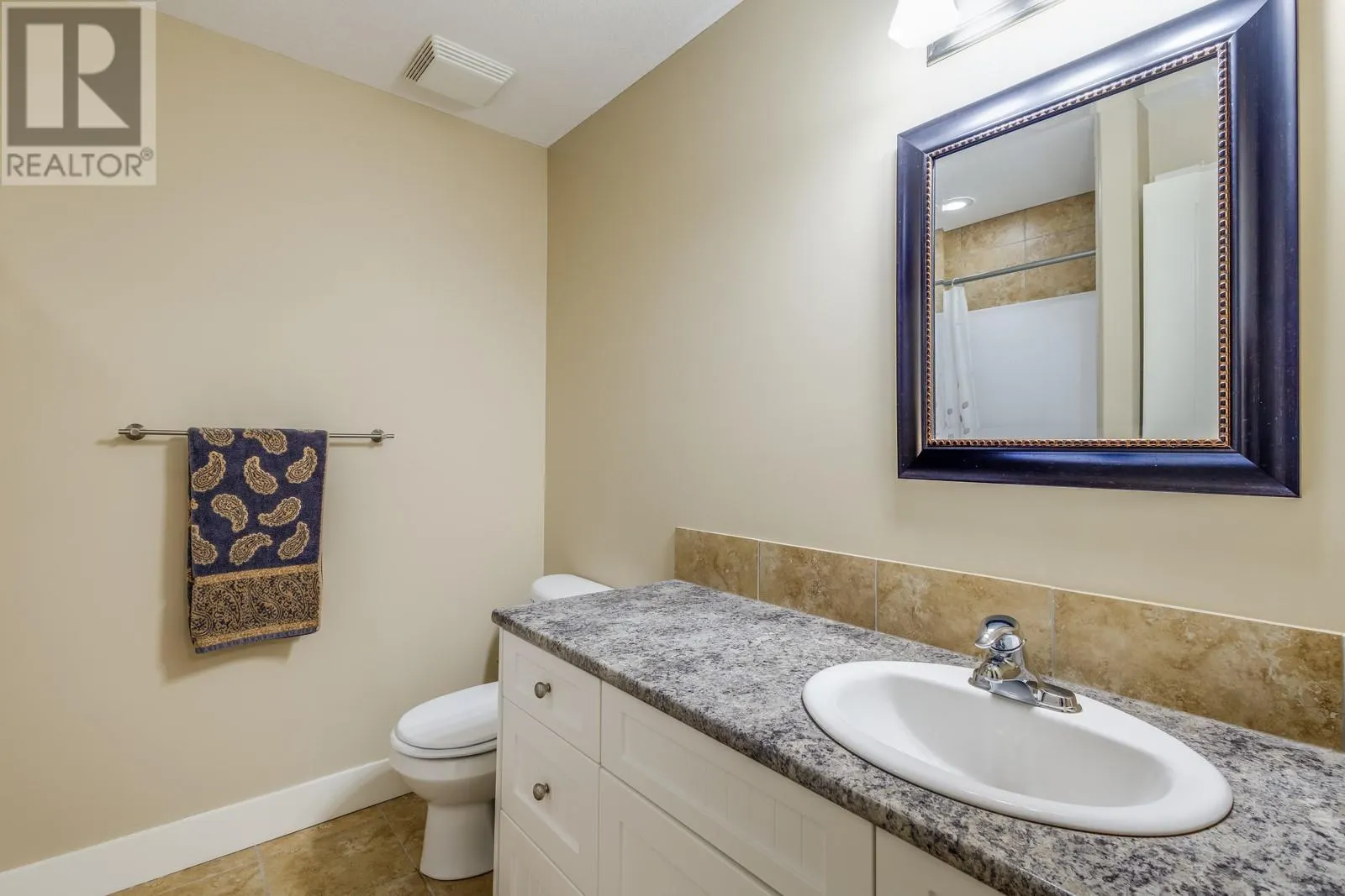 1828 Split Rail Place