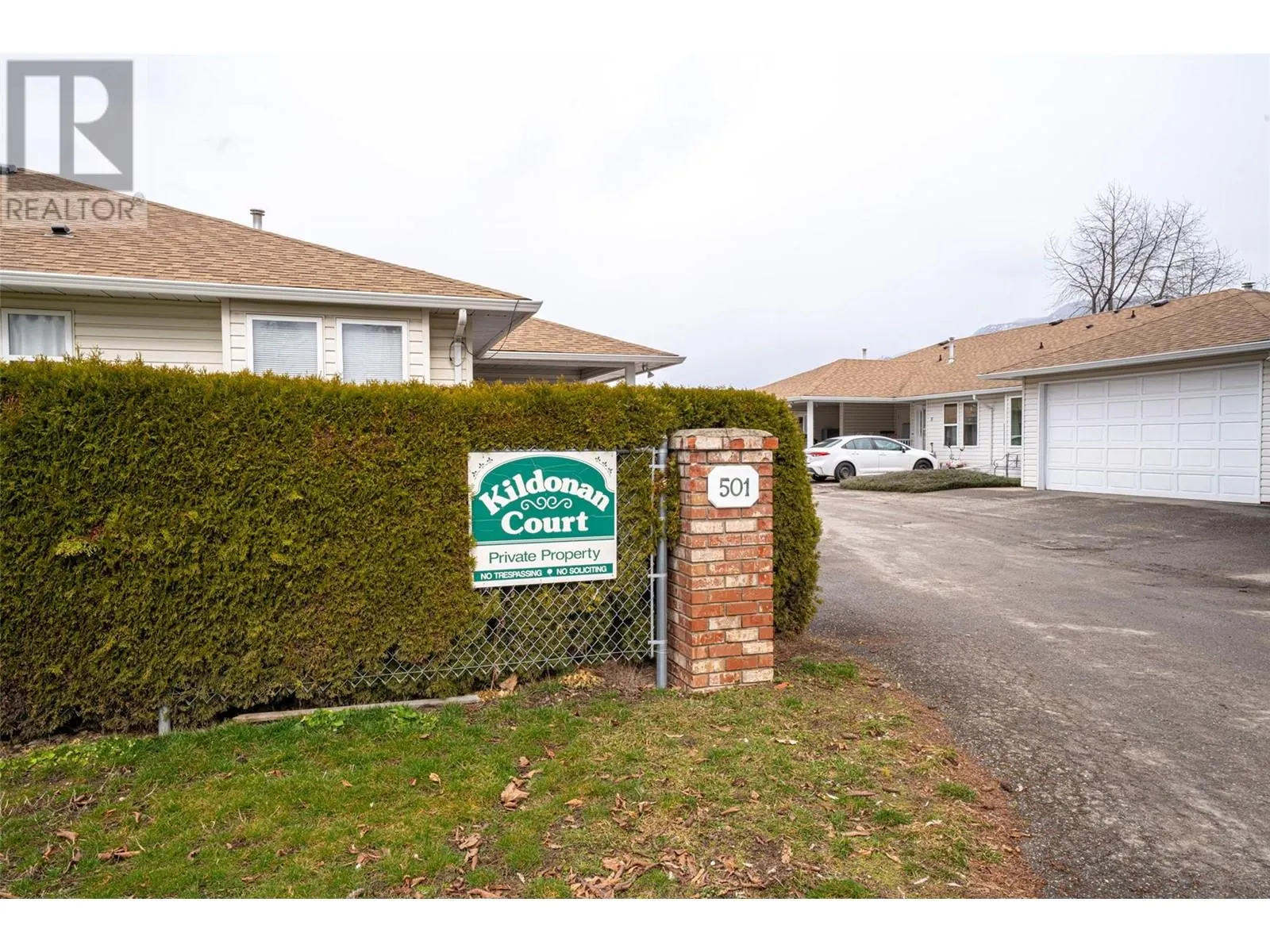 501 Kildonan Avenue Unit# 2