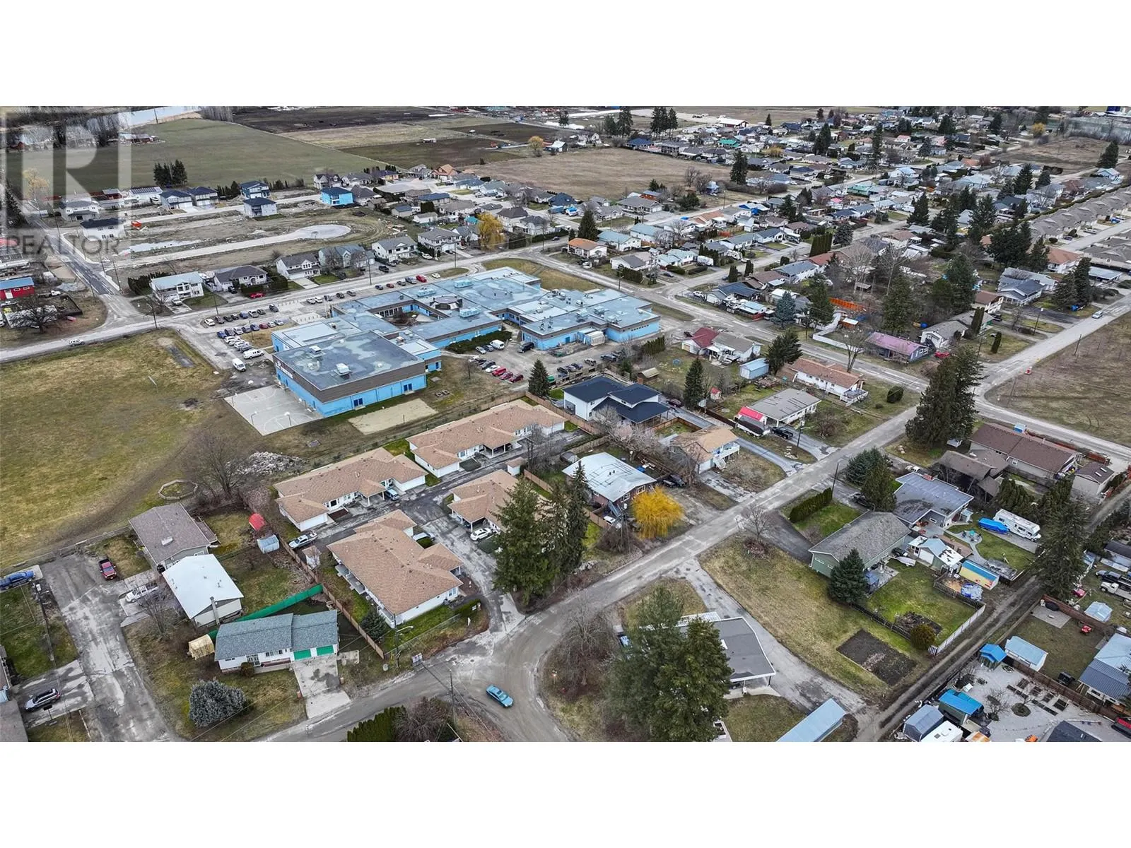 501 Kildonan Avenue Unit# 2