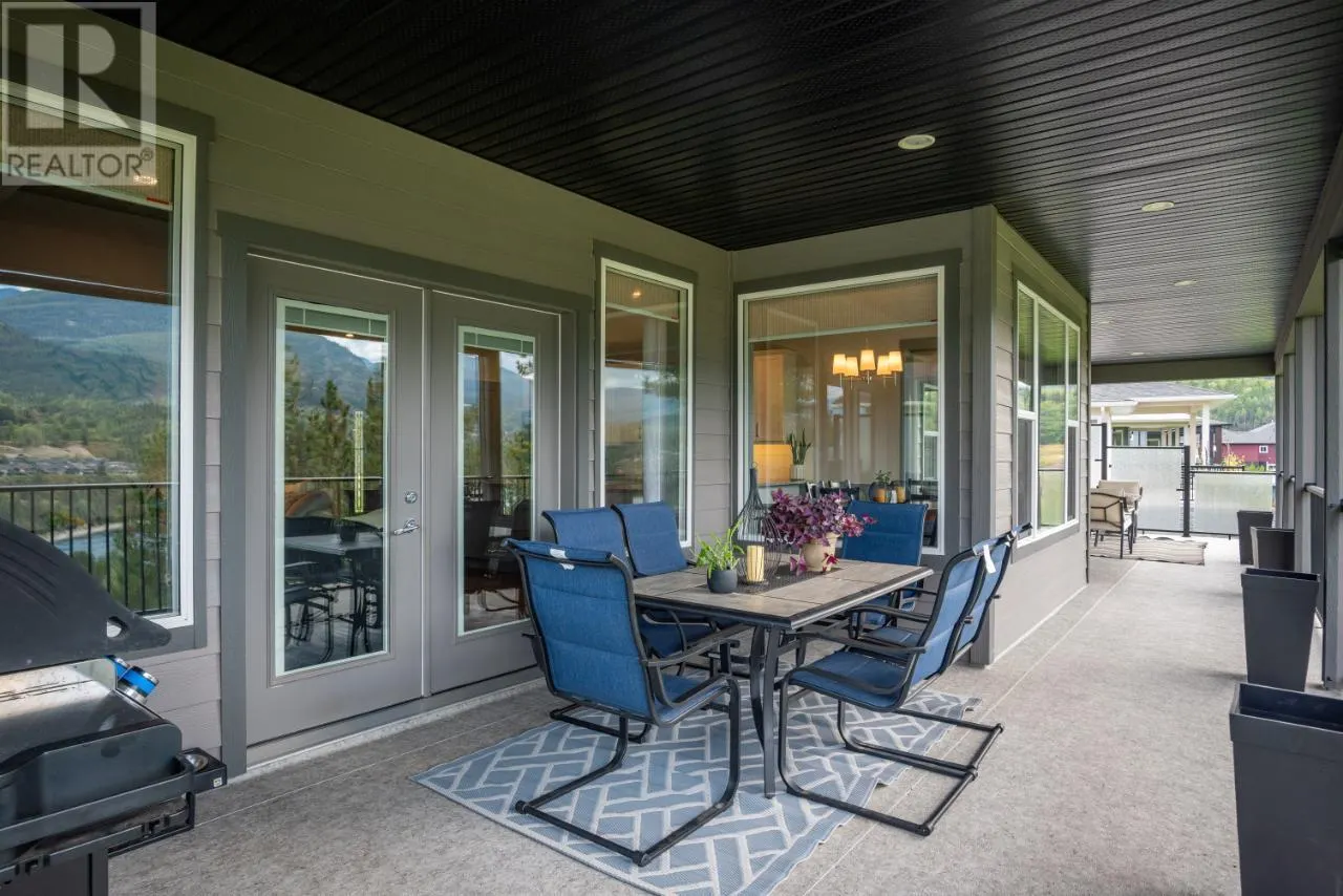 729 PRAIRIE SOUTH Road