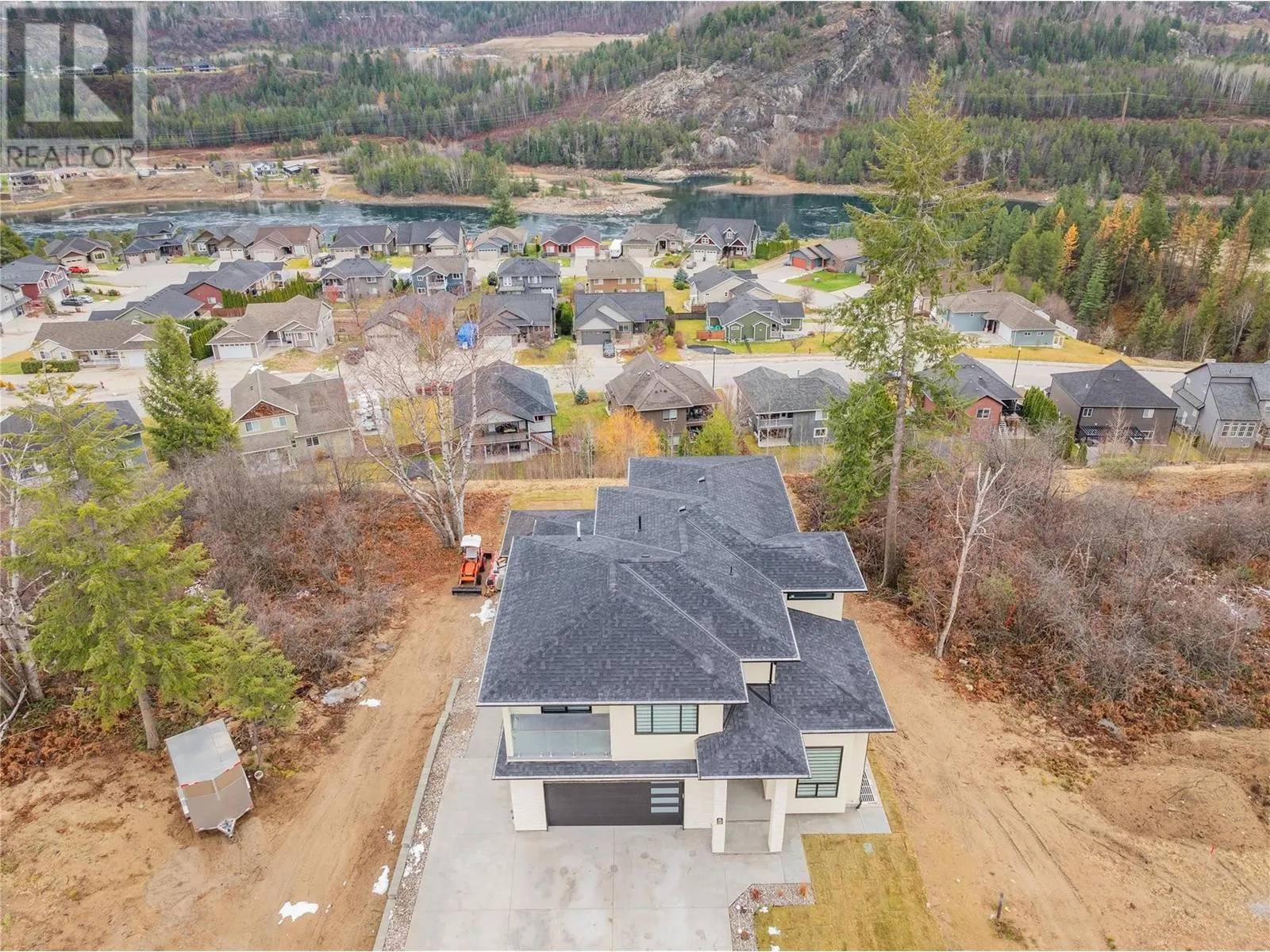 3709 Toba Road