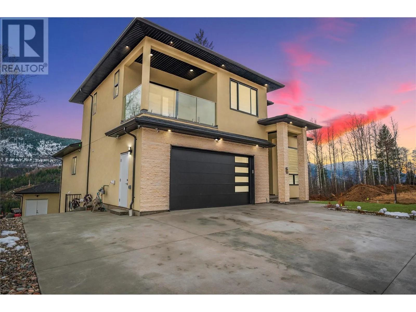 3709 Toba Road