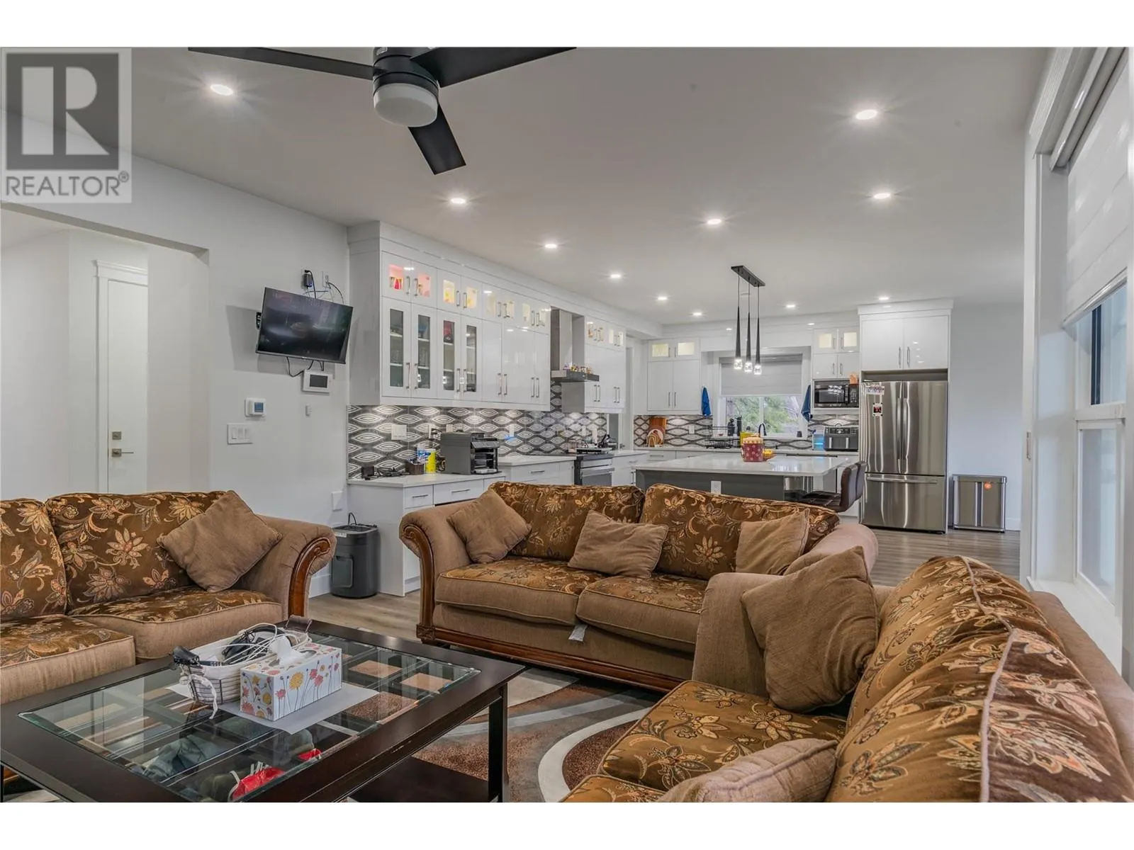 3709 Toba Road